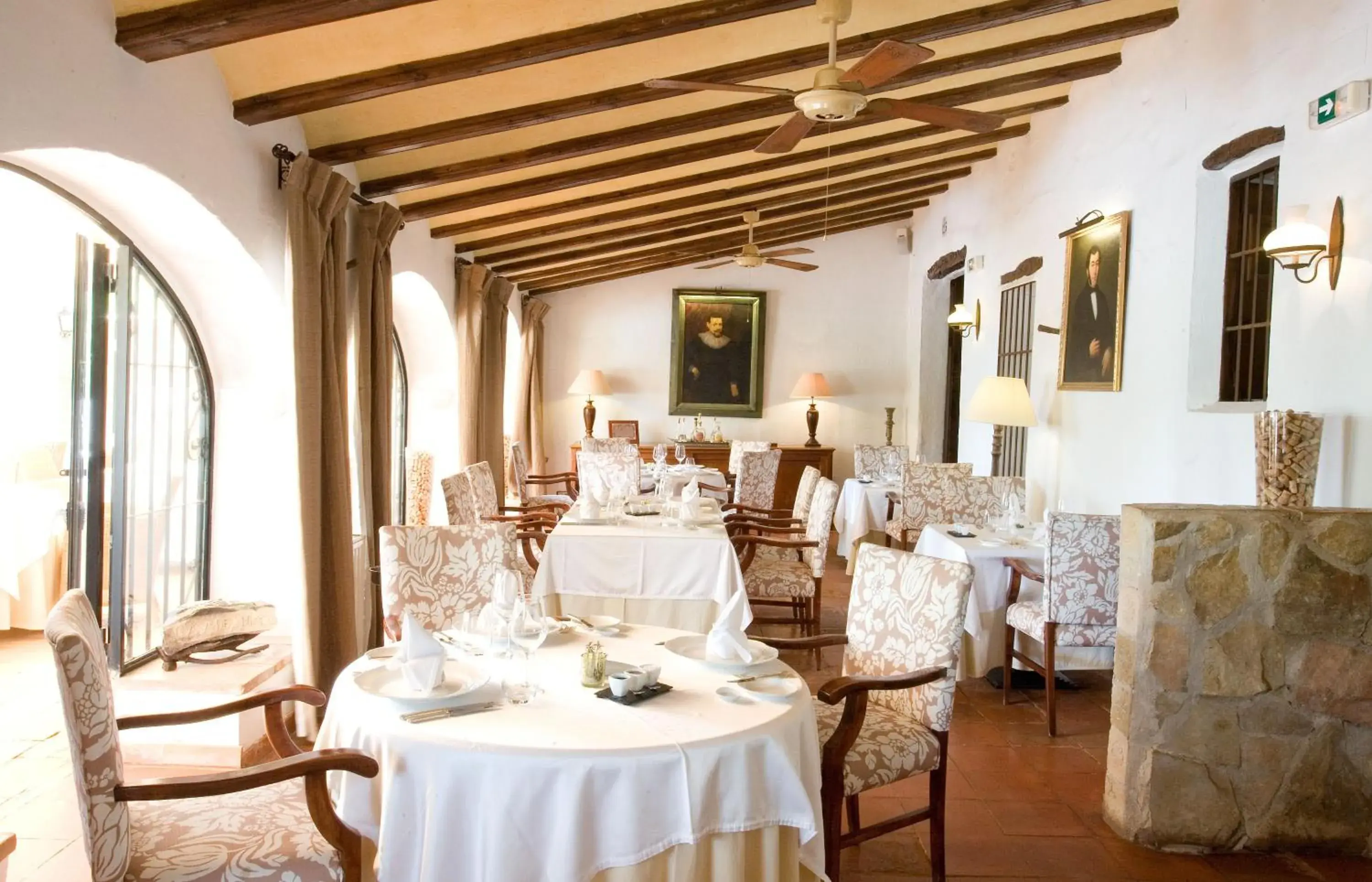 Restaurant/Places to Eat in Casa Del Maco