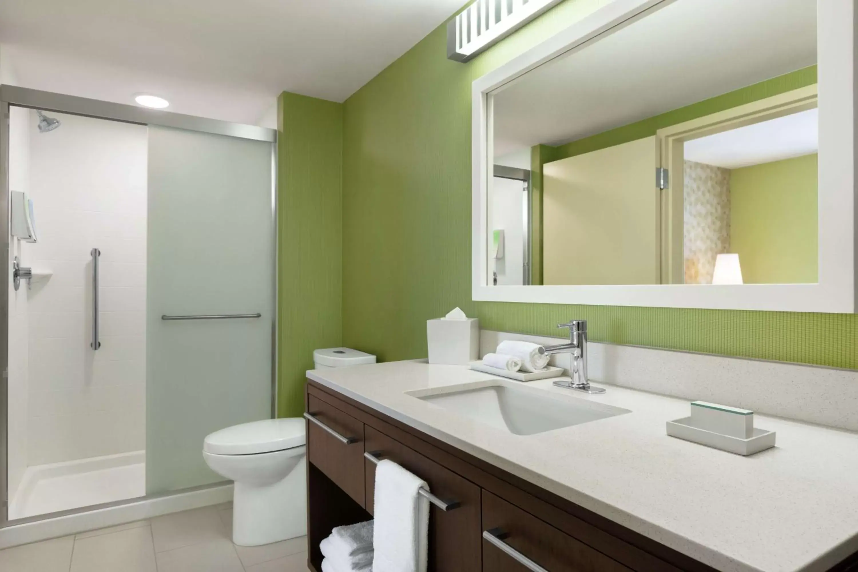 Bathroom in Home2 Suites By Hilton Savannah Airport