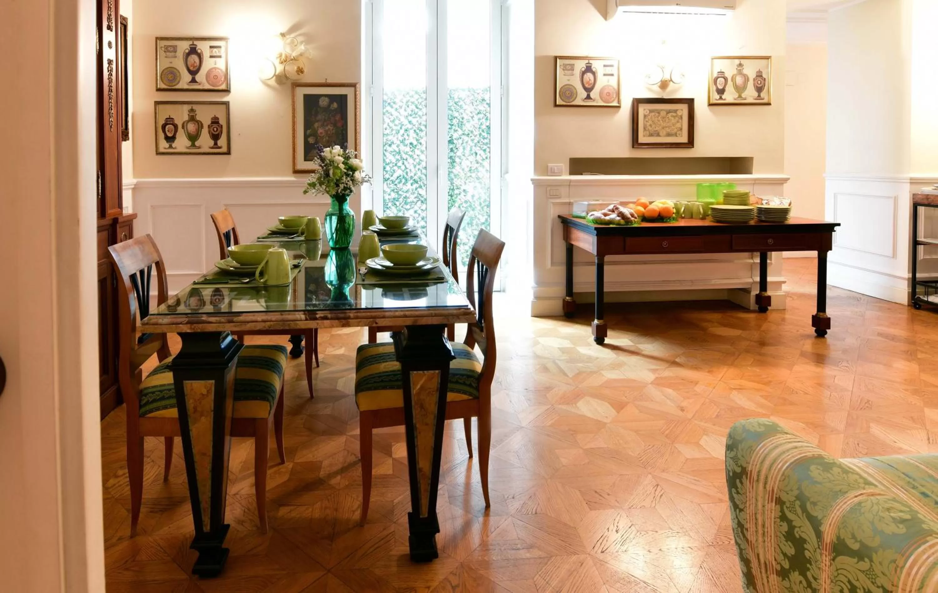 Breakfast in Sisuites