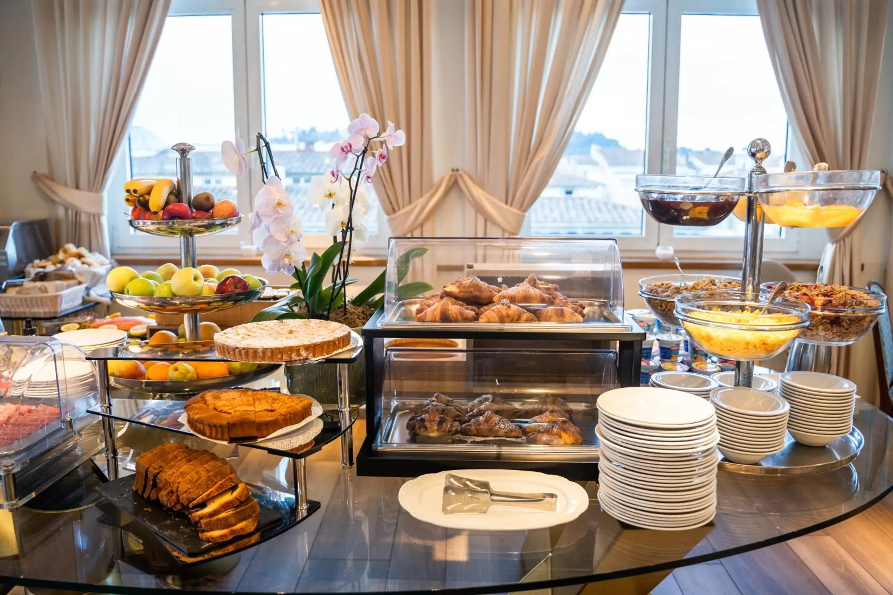 Buffet breakfast, Food in Hotel Kraft