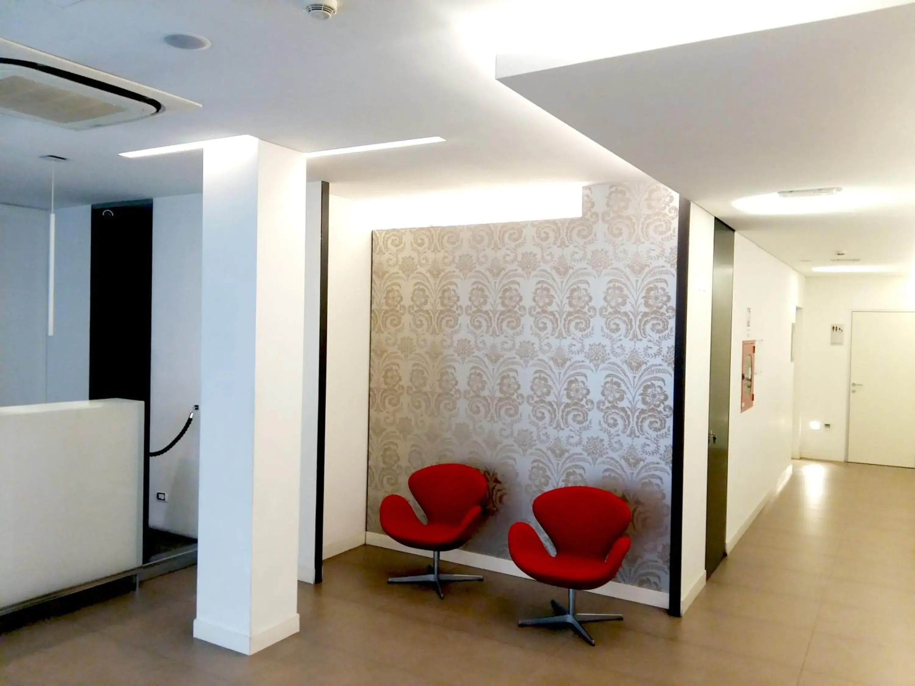 Lobby or reception, Seating Area in Savoy Hotel