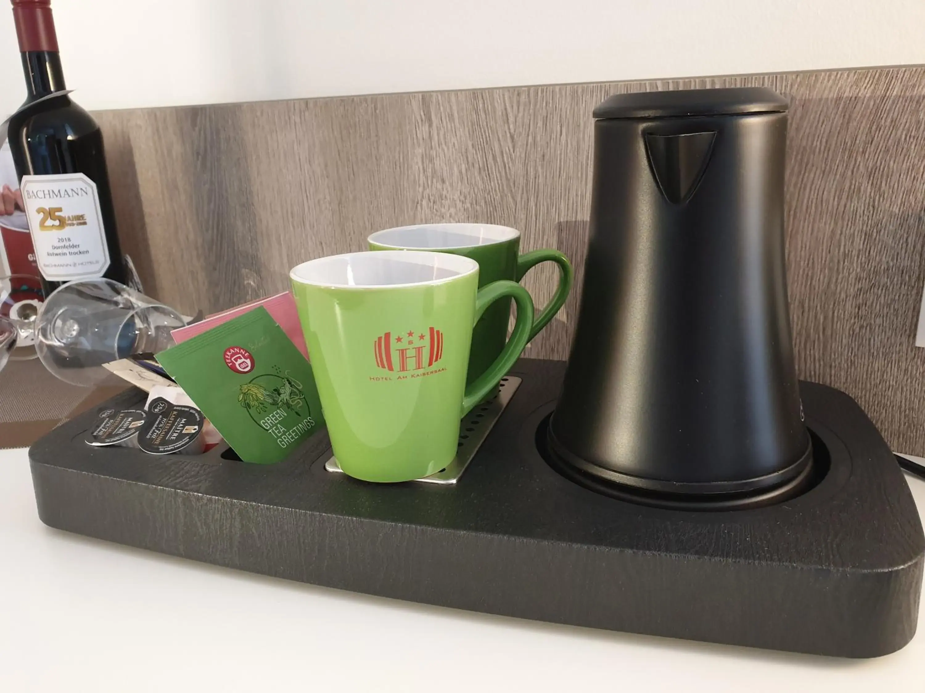 Coffee/tea facilities in Hotel Am Kaisersaal