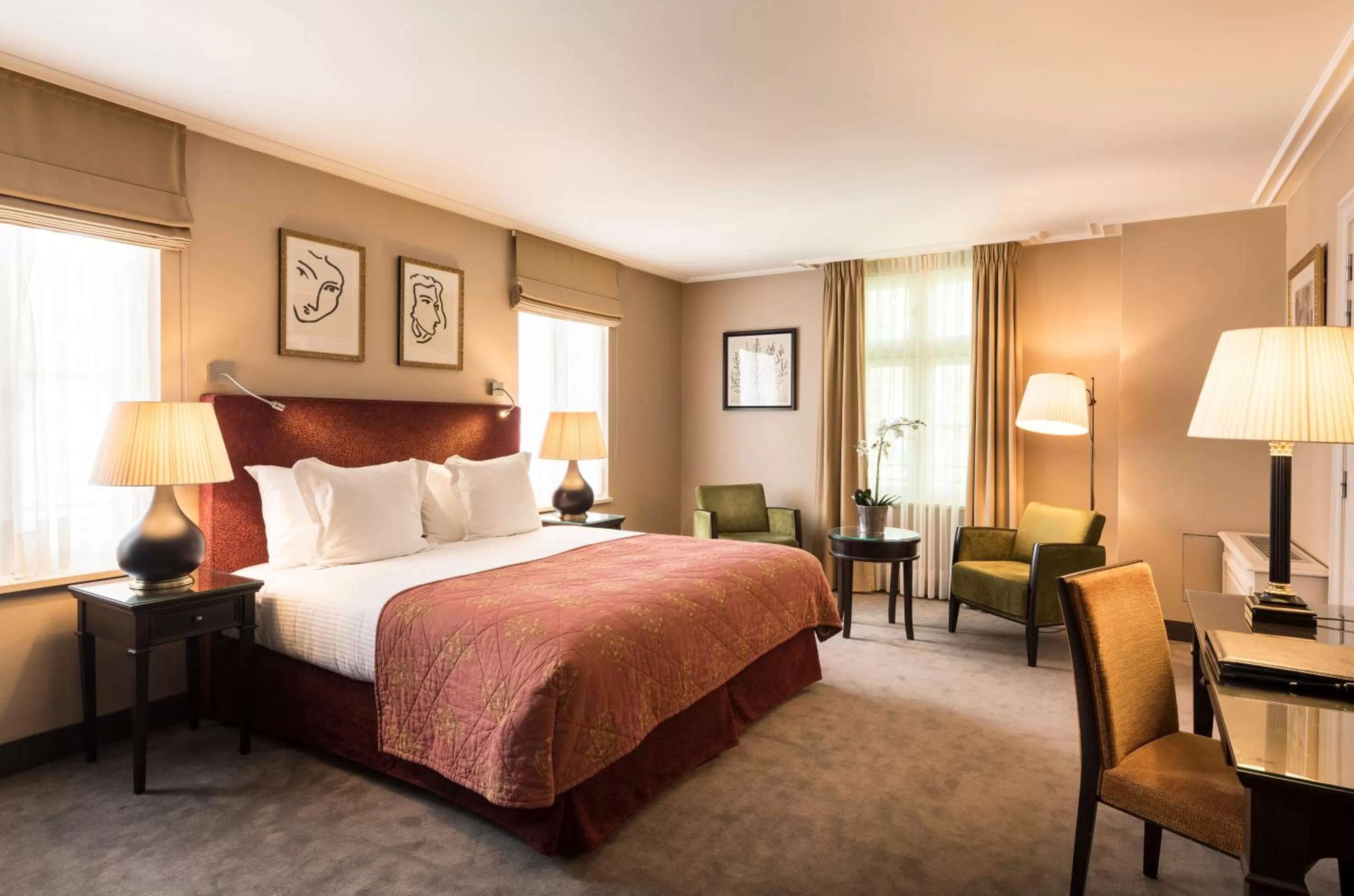 Bedroom, Bed in Dukes' Palace Brugge - by Dukes' Hotel Collection