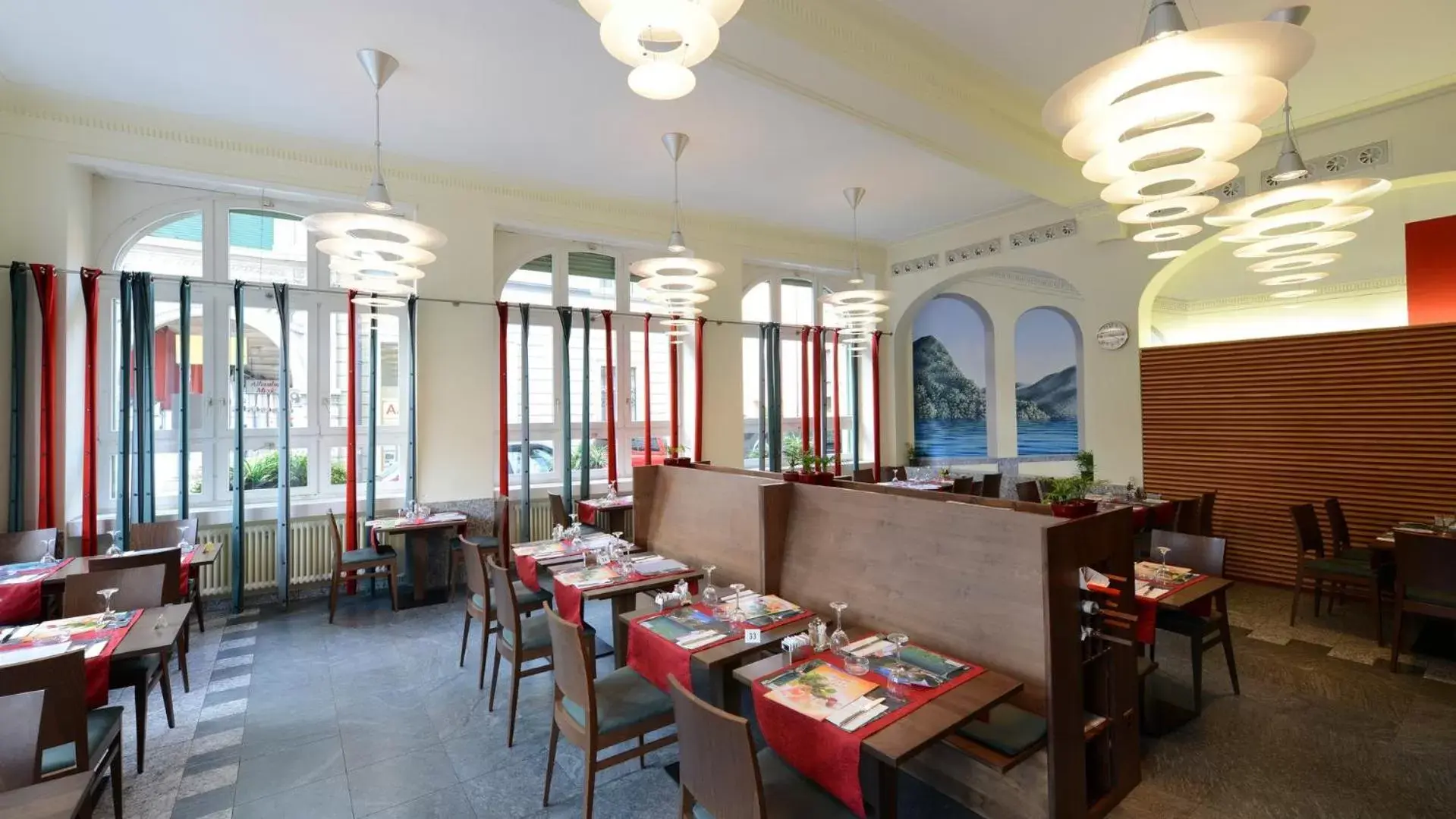 Restaurant/Places to Eat in Hotel Pestalozzi Lugano