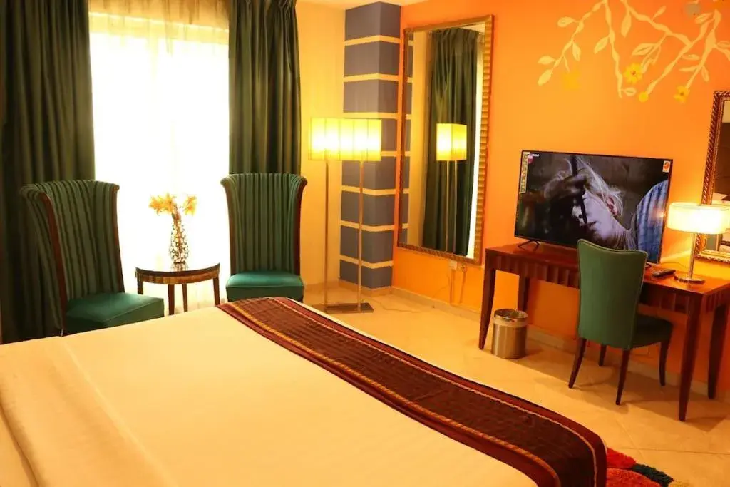 TV/Entertainment Center in Al Manar Grand Hotel Apartment