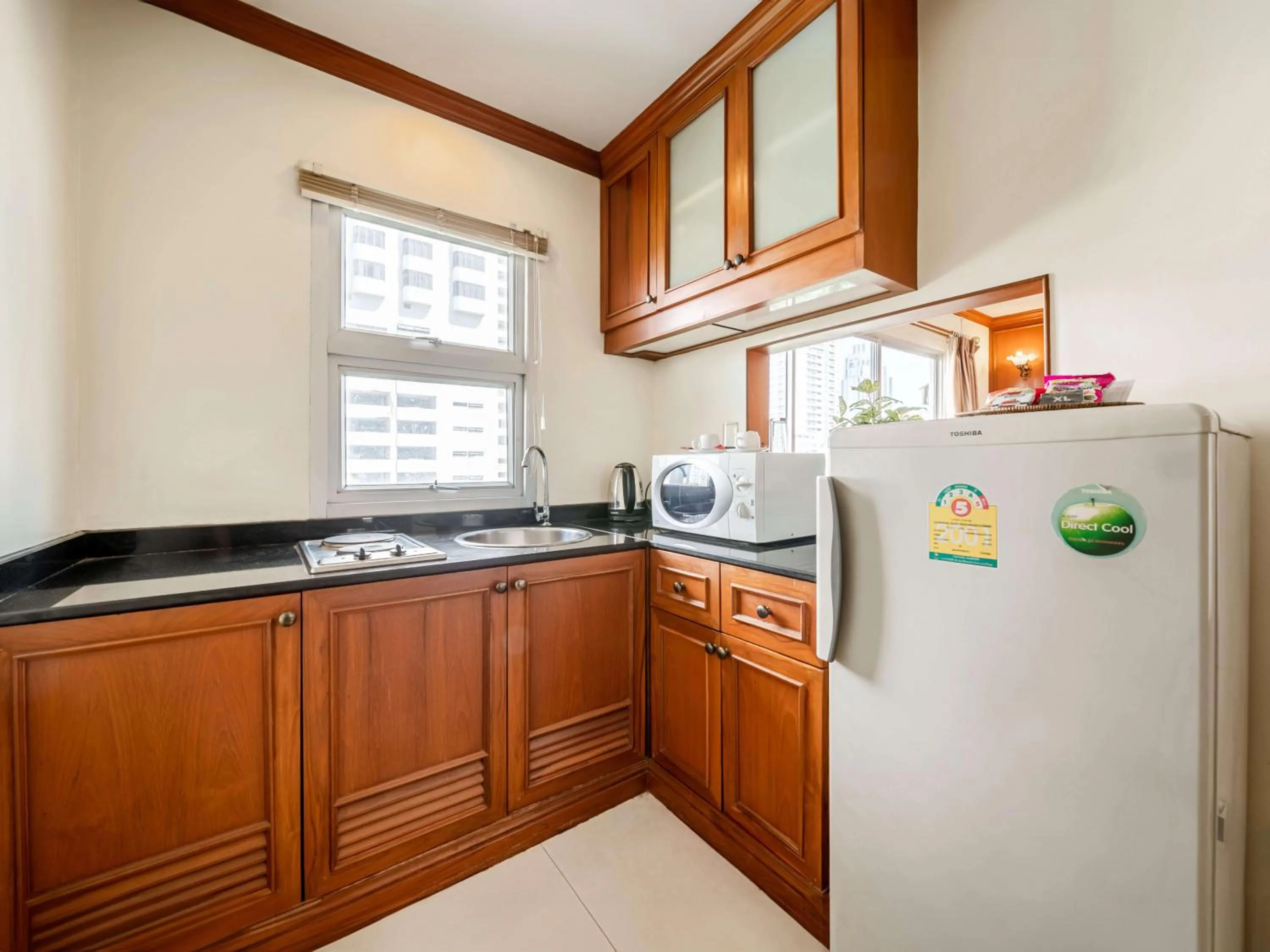 Kitchen or kitchenette in Royal Ivory Sukhumvit Nana