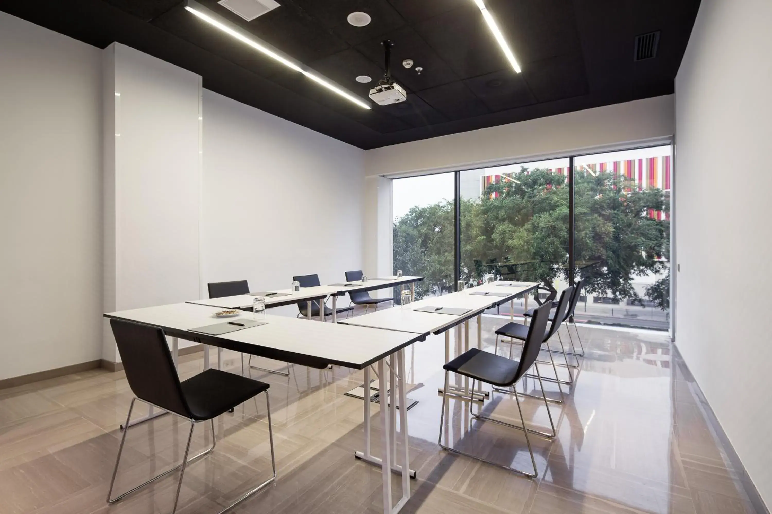 Meeting/conference room in Barceló Valencia