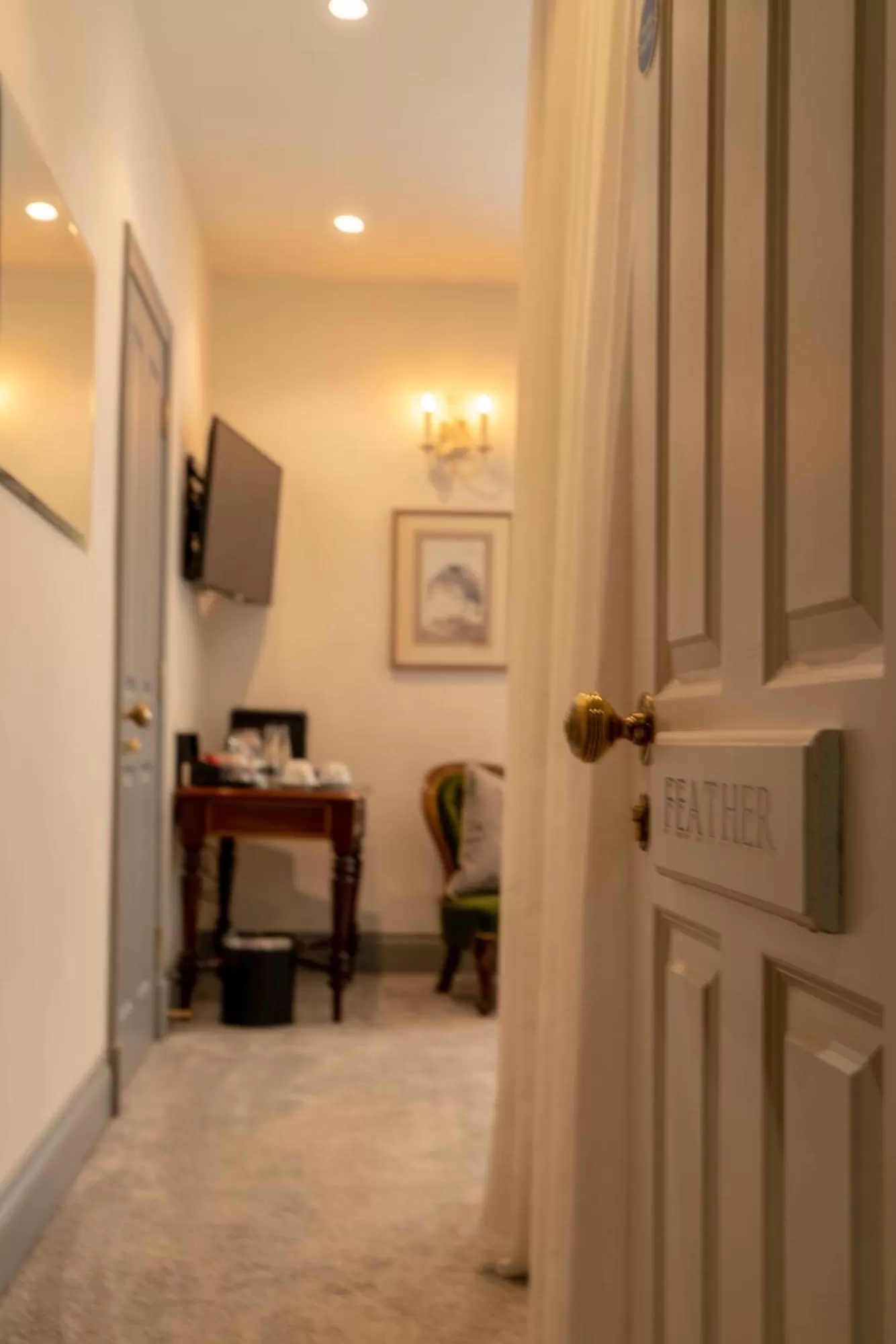 Bedroom in The Coach and Horses