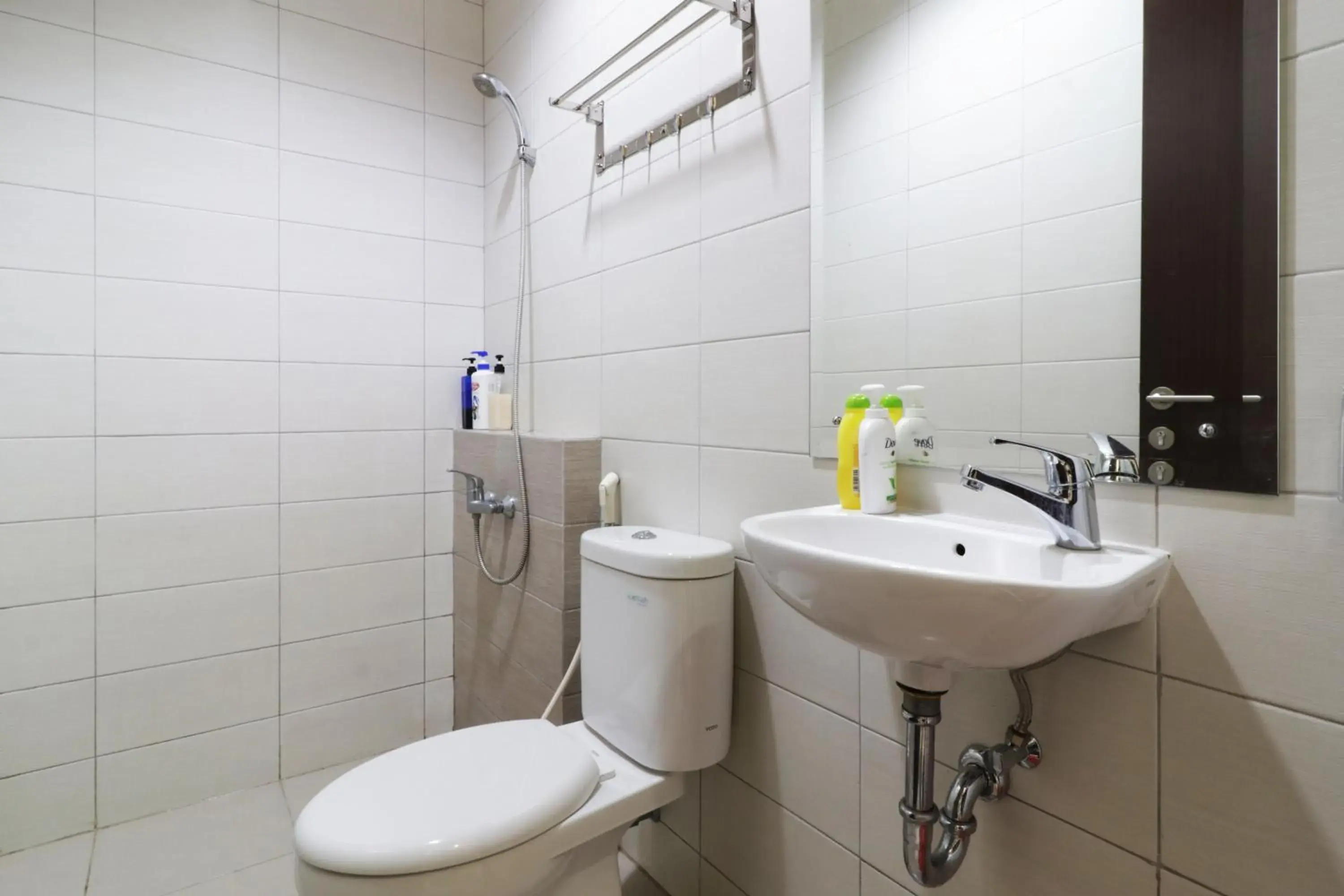 Bathroom in Oliver's Guest House