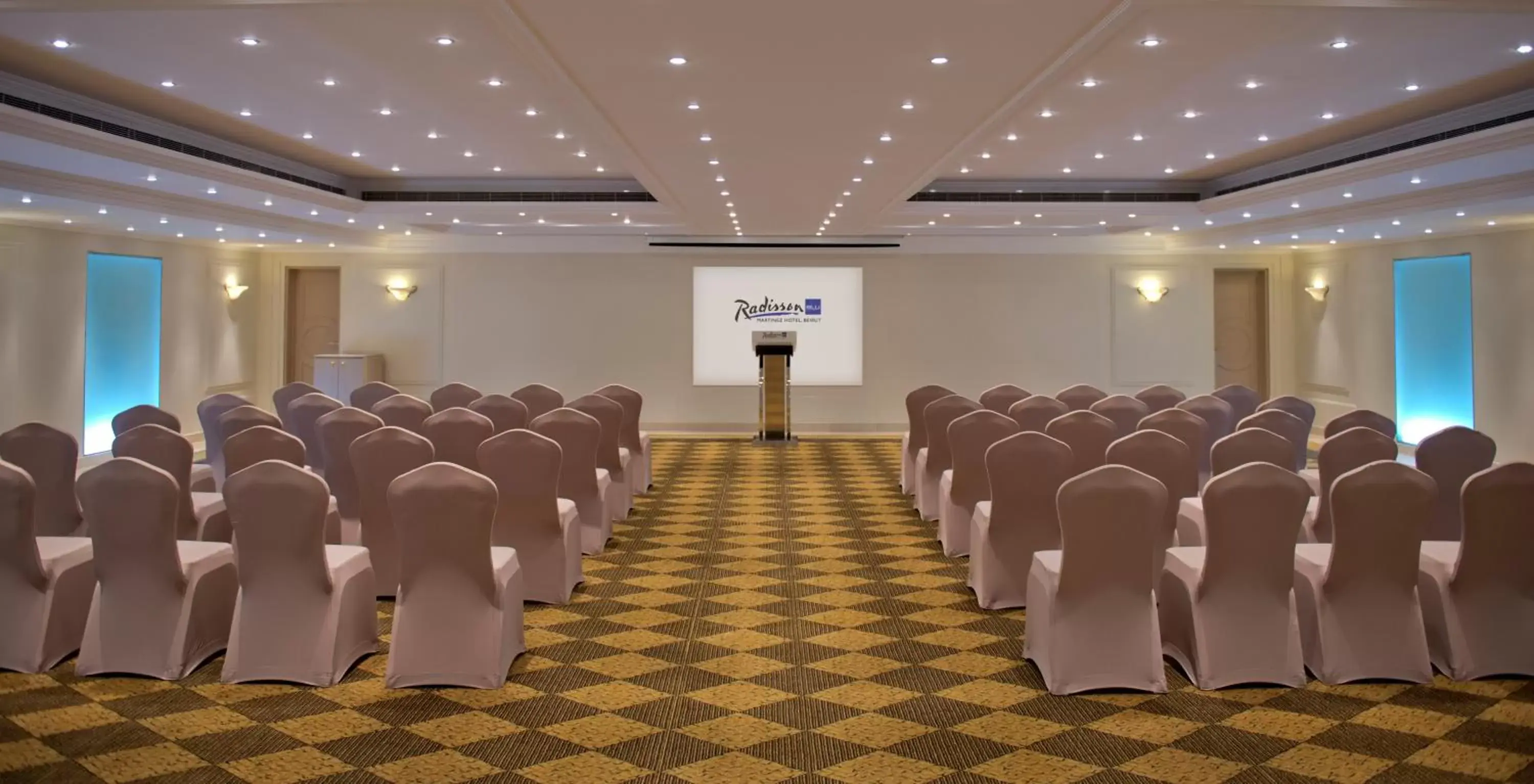 Business facilities in Radisson Blu Martinez Beirut