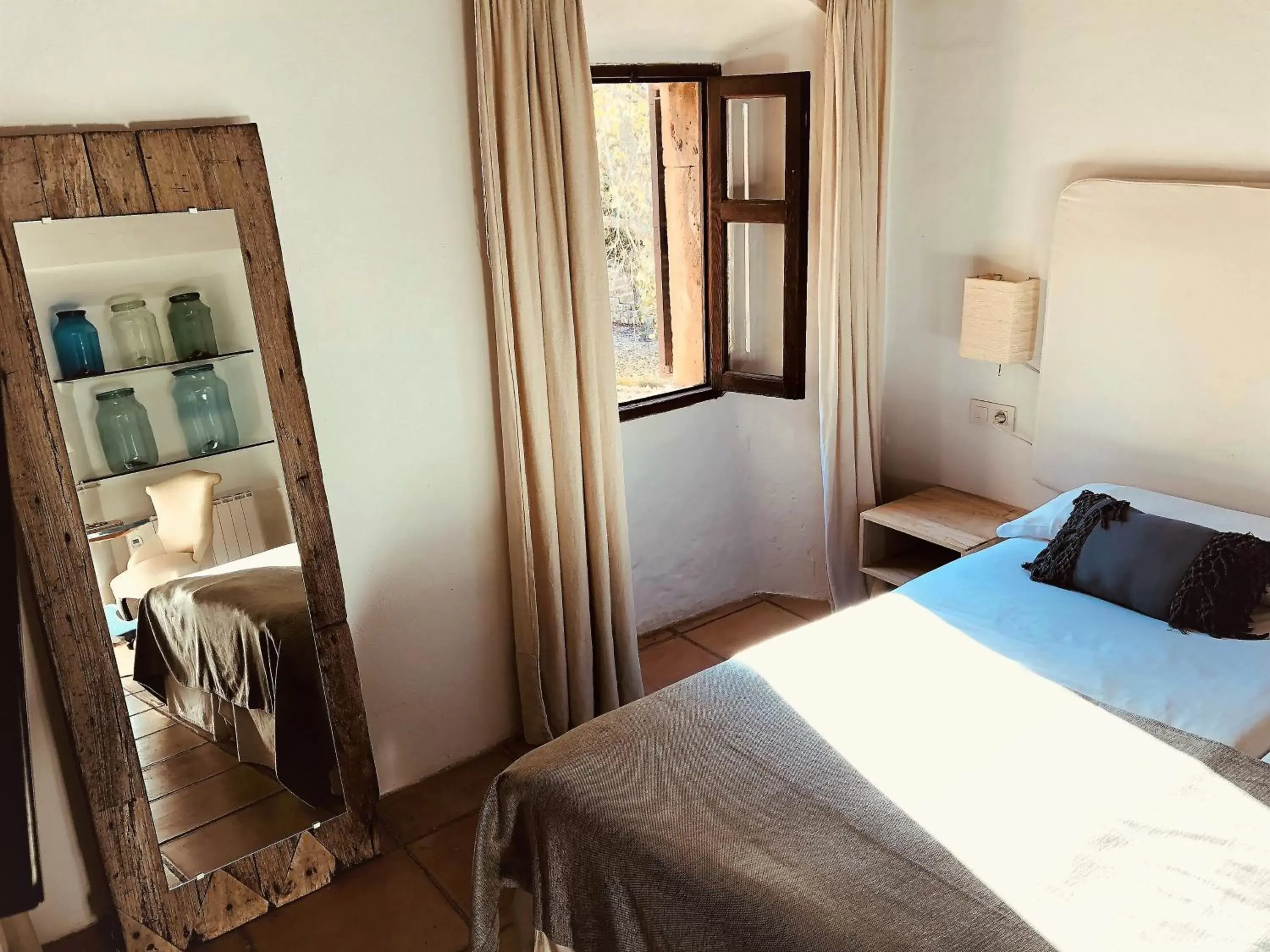 Bedroom, Bed in Mirabó de Valldemossa Bedroom, Bed in Mirabó de Valldemossa