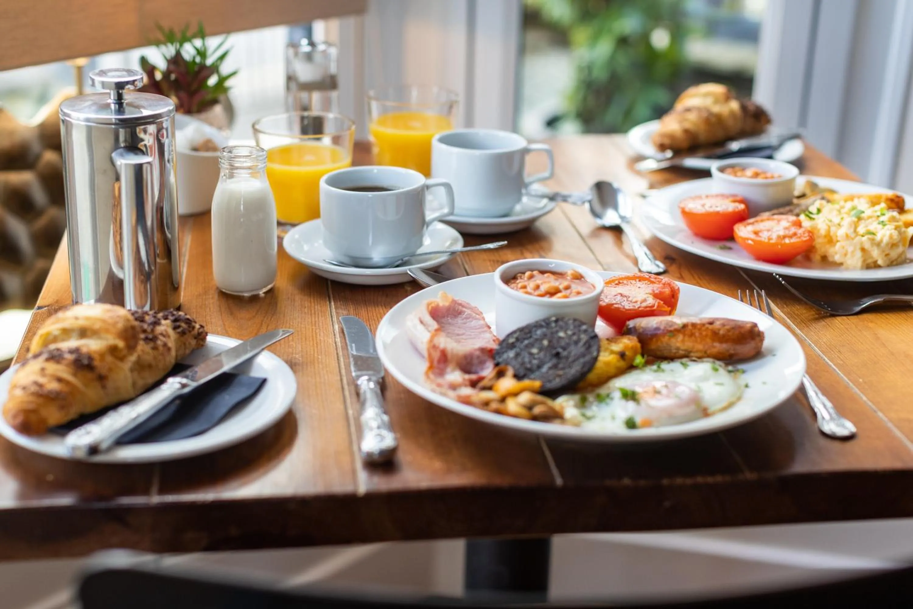 Food in Holly Lodge Guest House with FREE off site health club