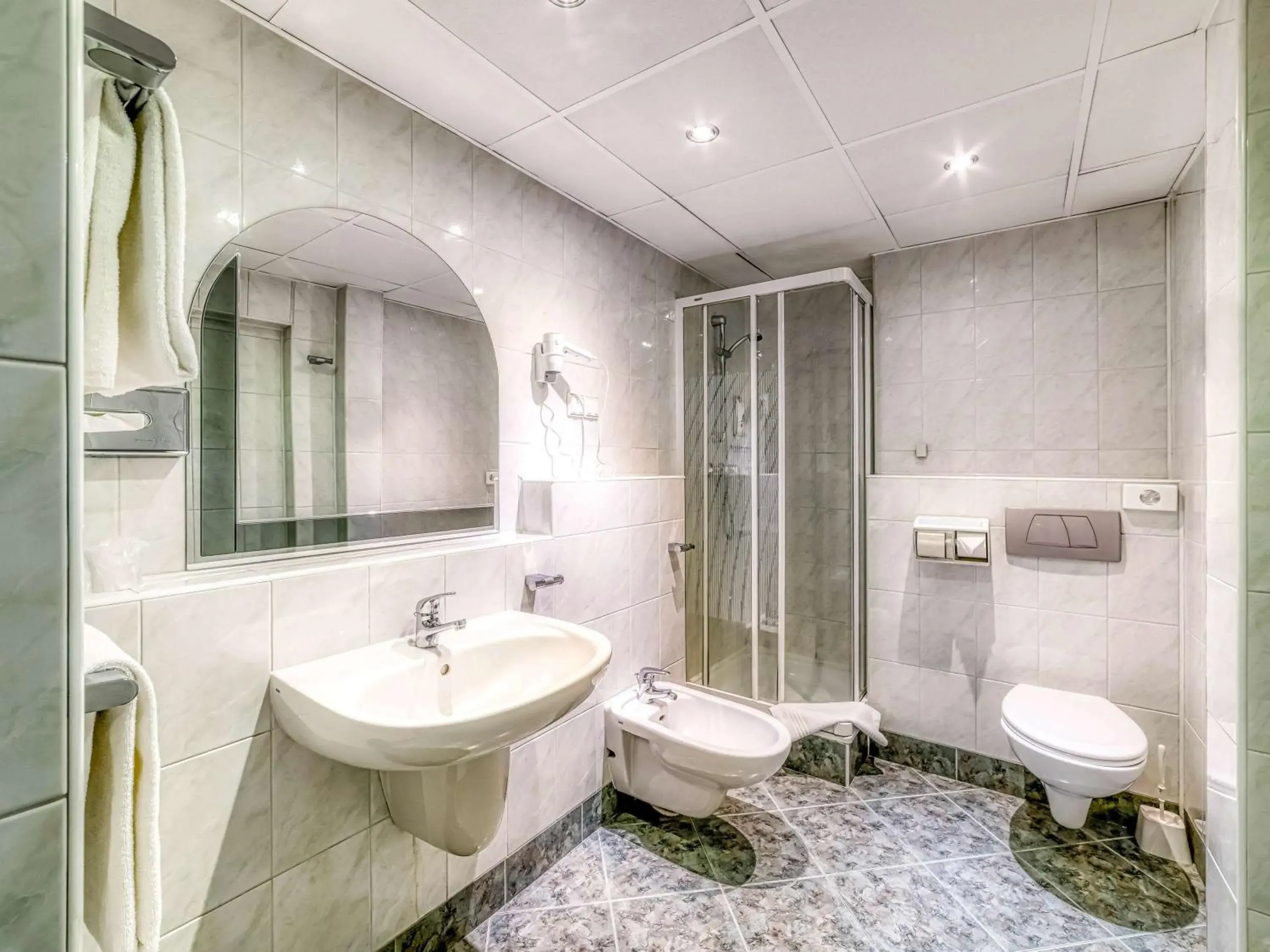 Bedroom, Bathroom in Ibis Style Bielsko Biala