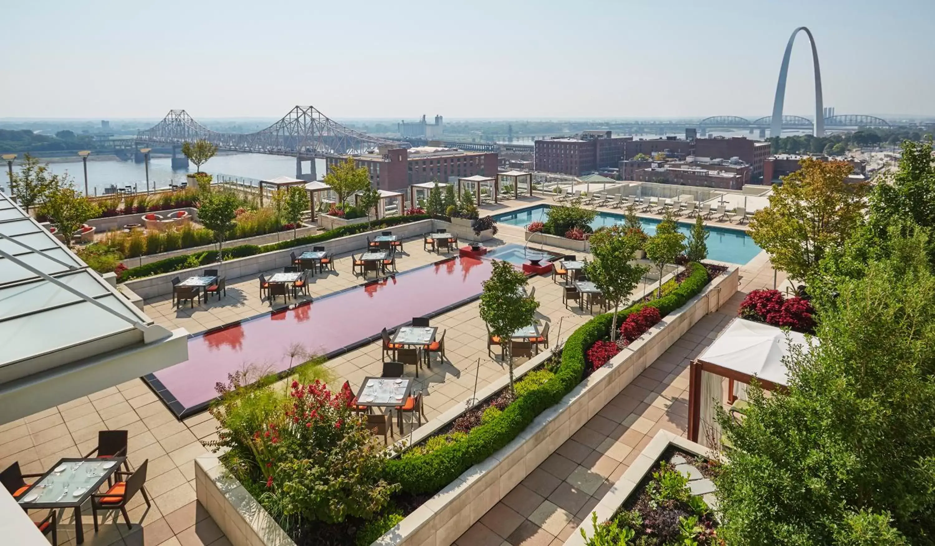 Patio in Four Seasons St. Louis