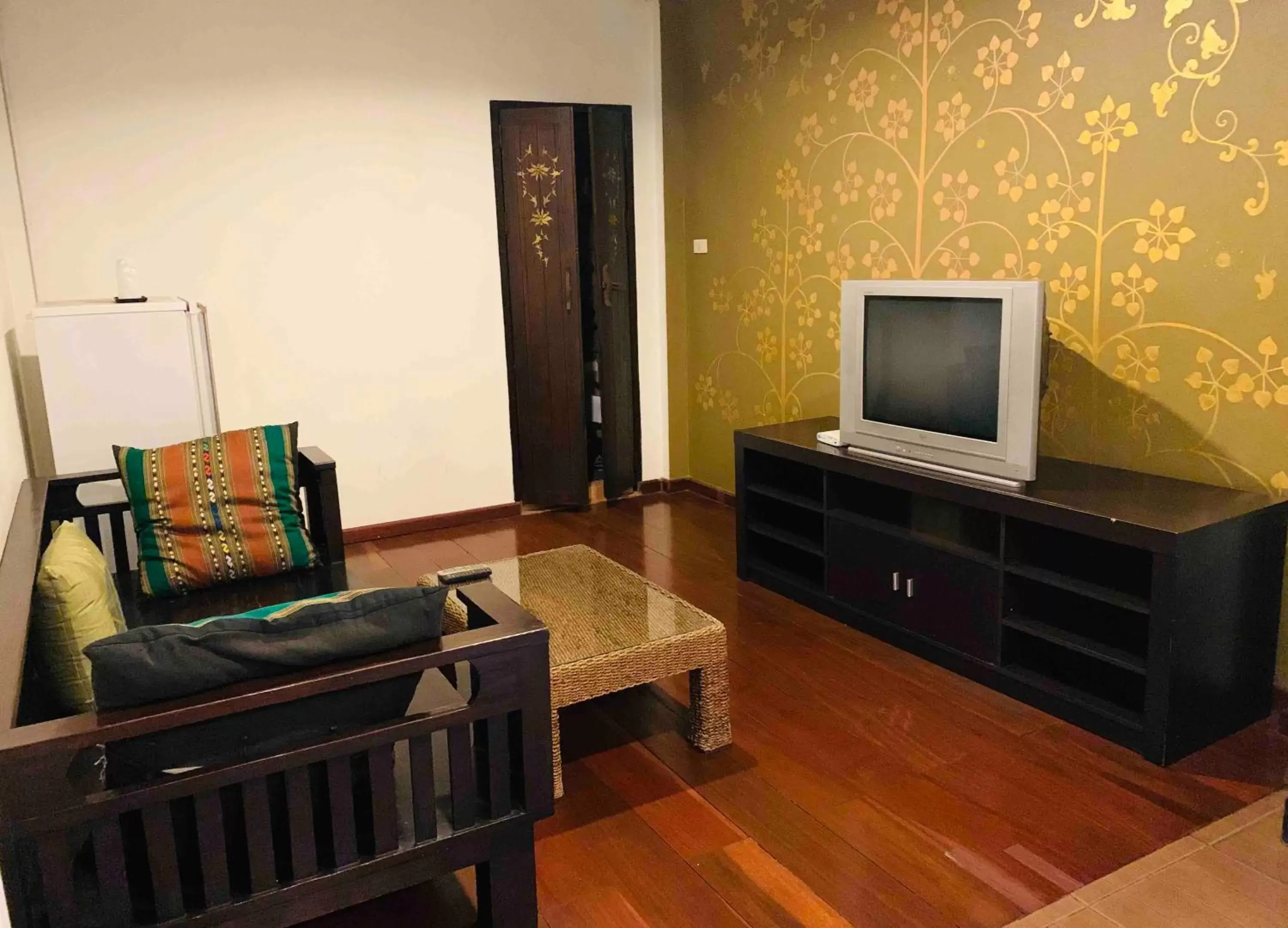 Living room, TV/Entertainment Center in Thapae Boutique House