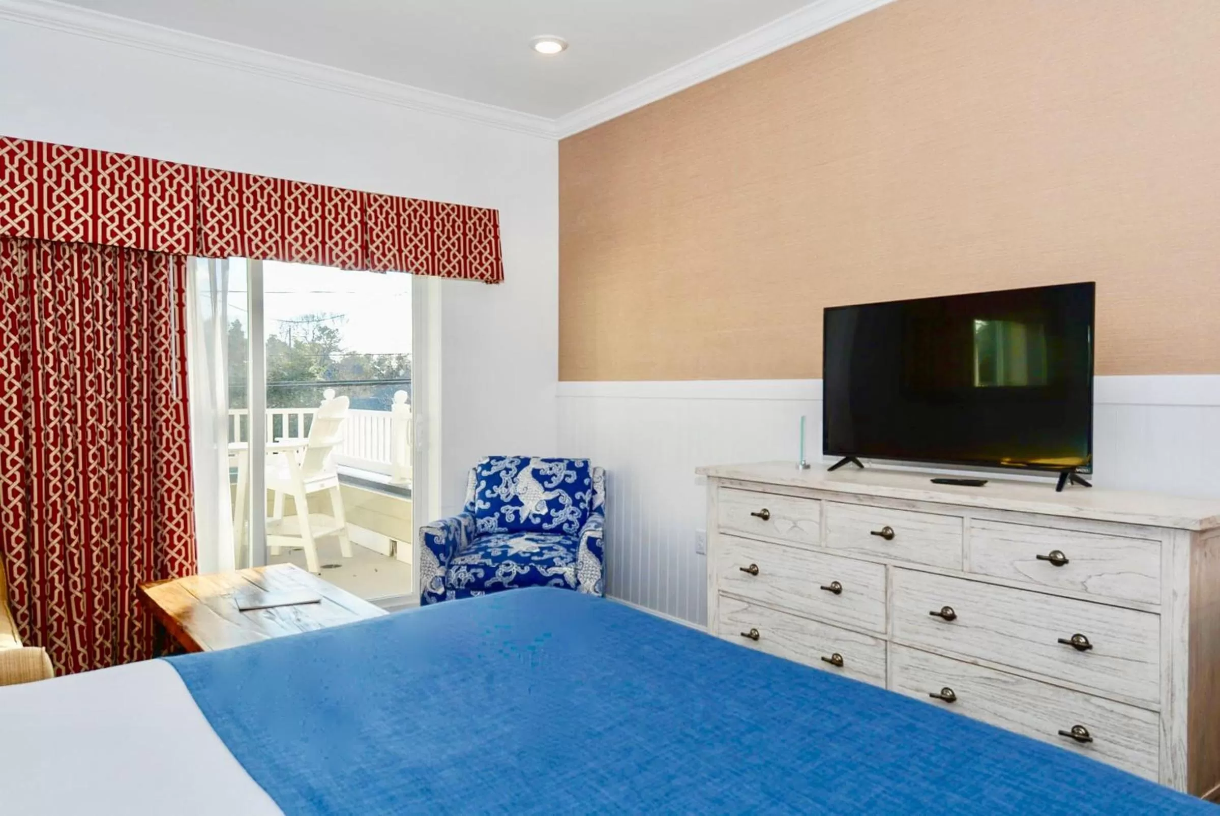 Bathroom, Bed in Avenue Inn & Spa