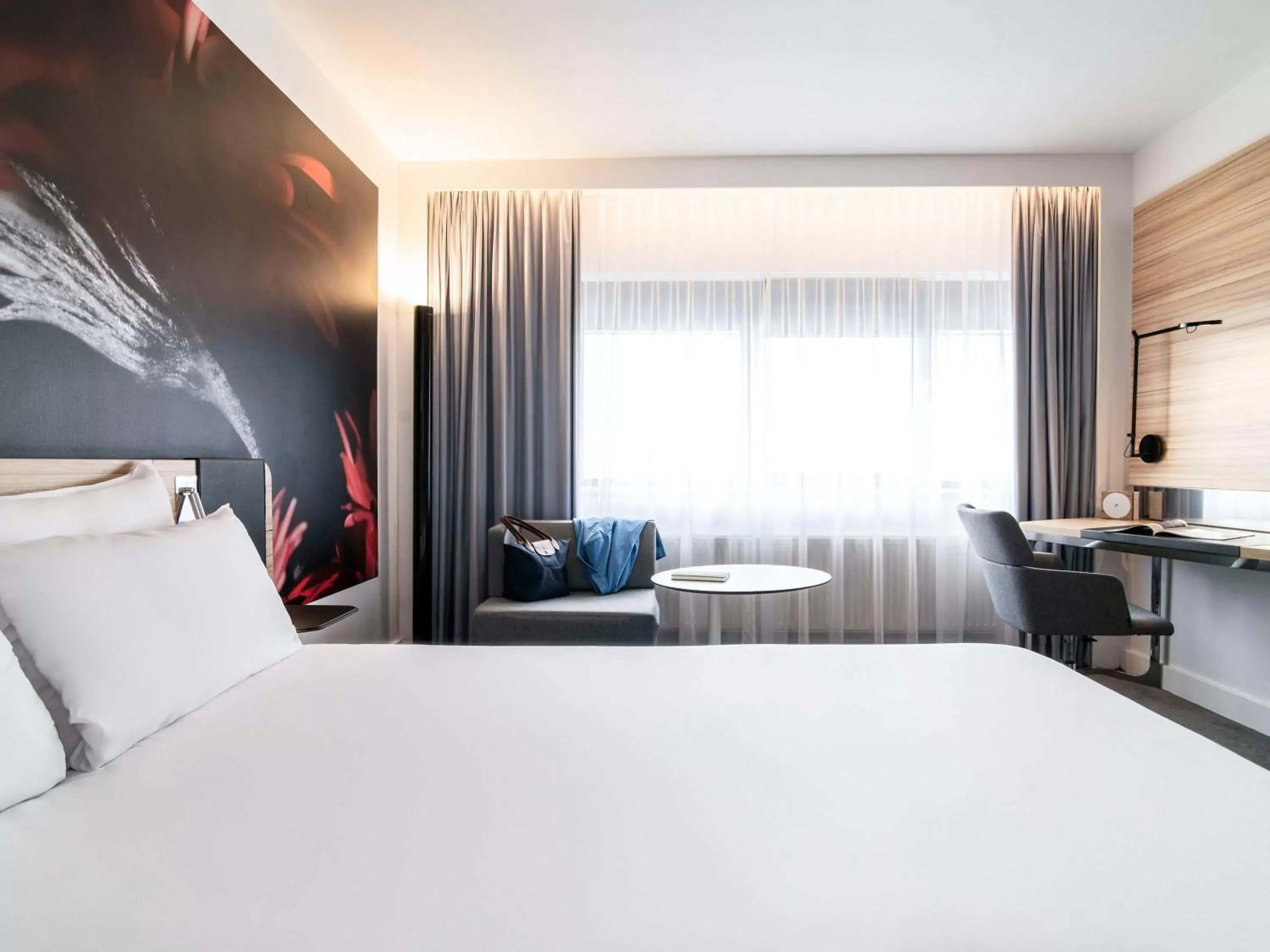 Bedroom, Bed in Novotel Amsterdam City