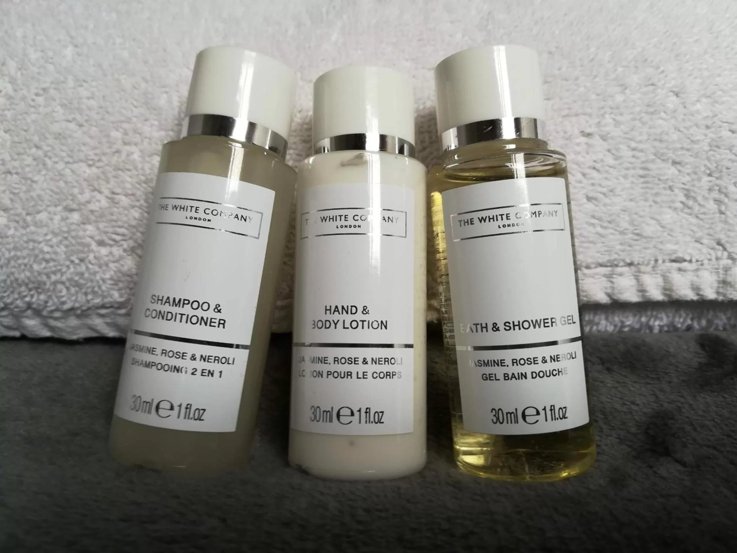 Twin Room with Bath in Worth House Bed and Breakfast