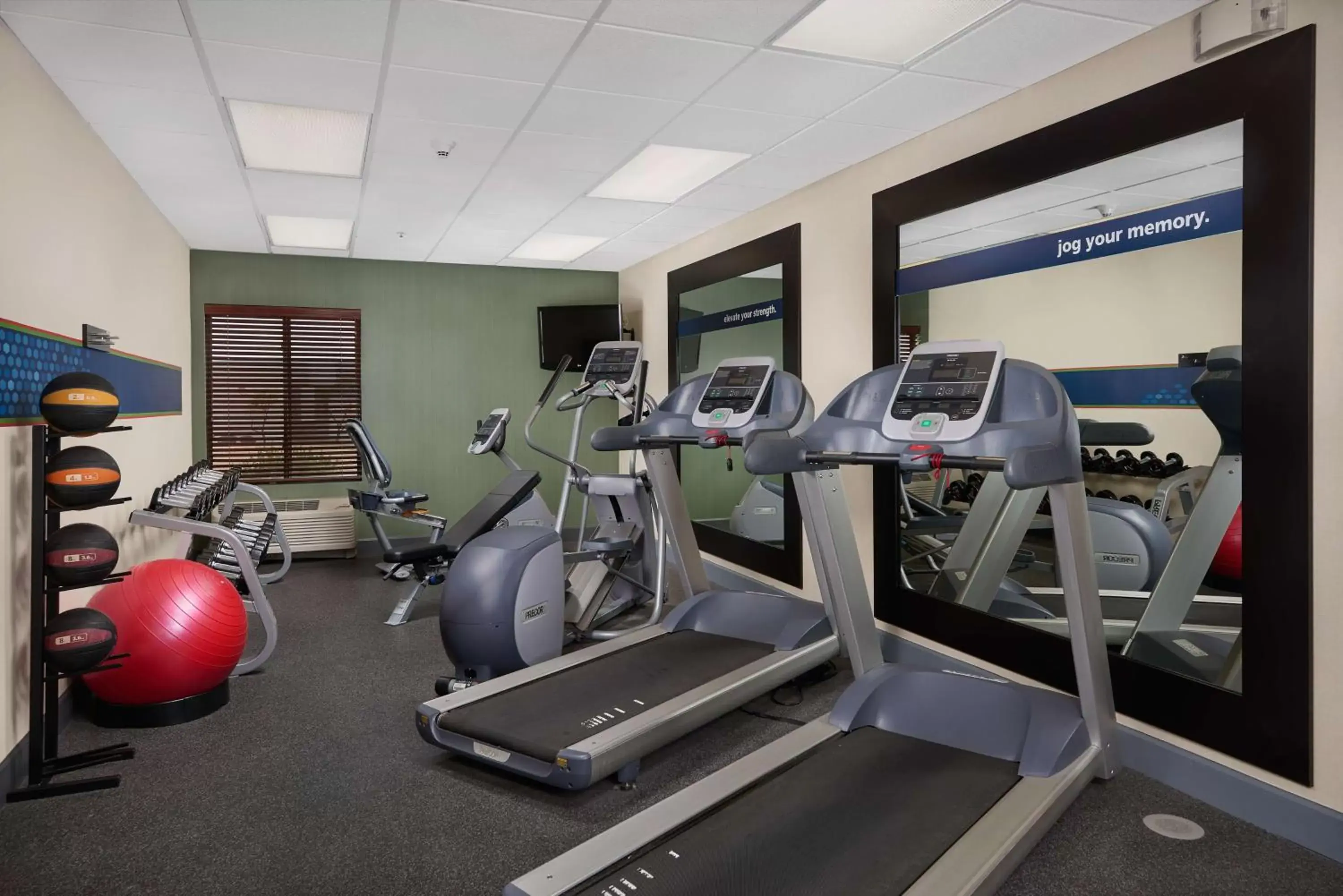 Fitness centre/facilities, Fitness Center/Facilities in Hampton Inn Phoenix/Anthem