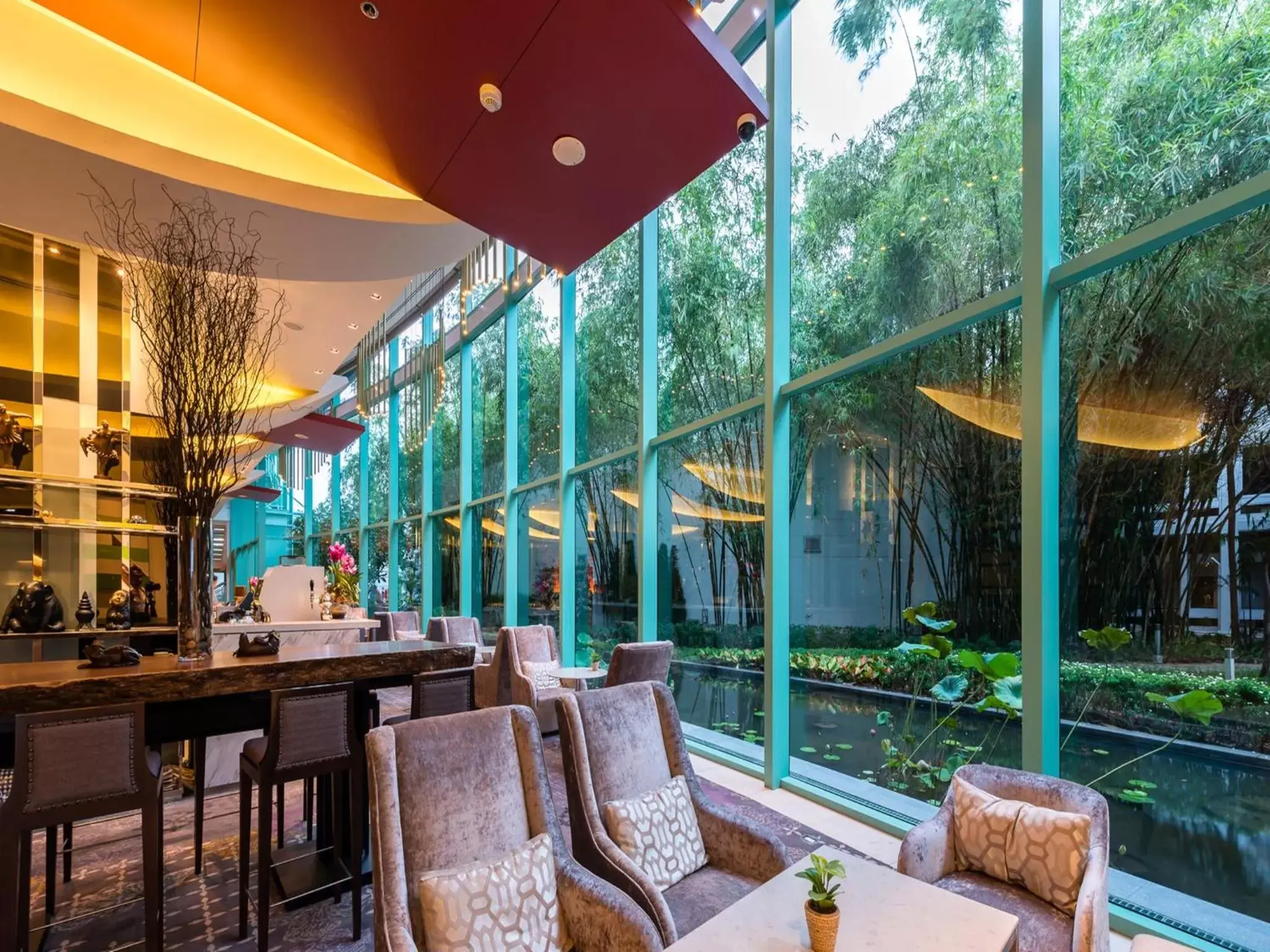 Garden in Chatrium Hotel Riverside Bangkok