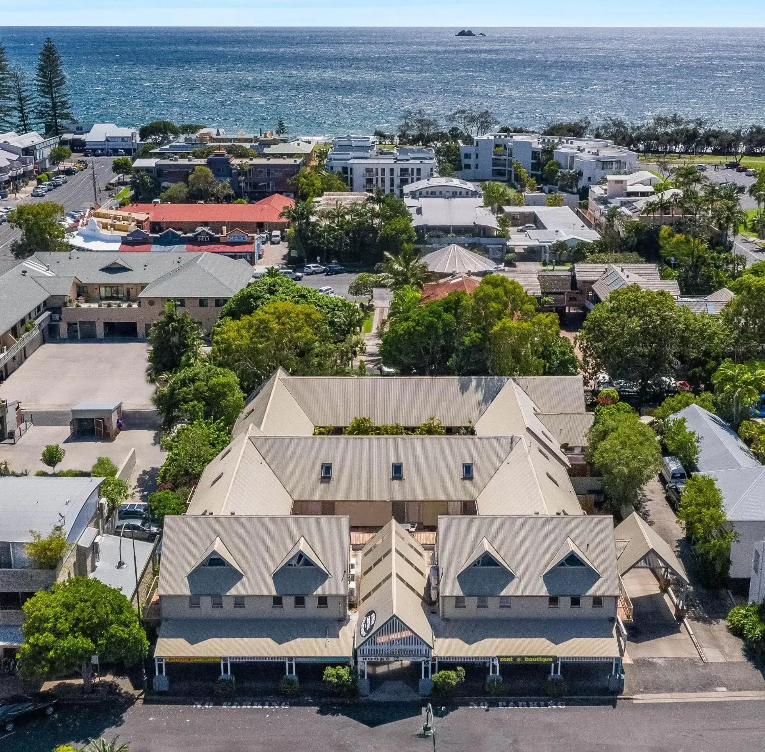 Property building, Bird's-eye View in Byron Central Apartments