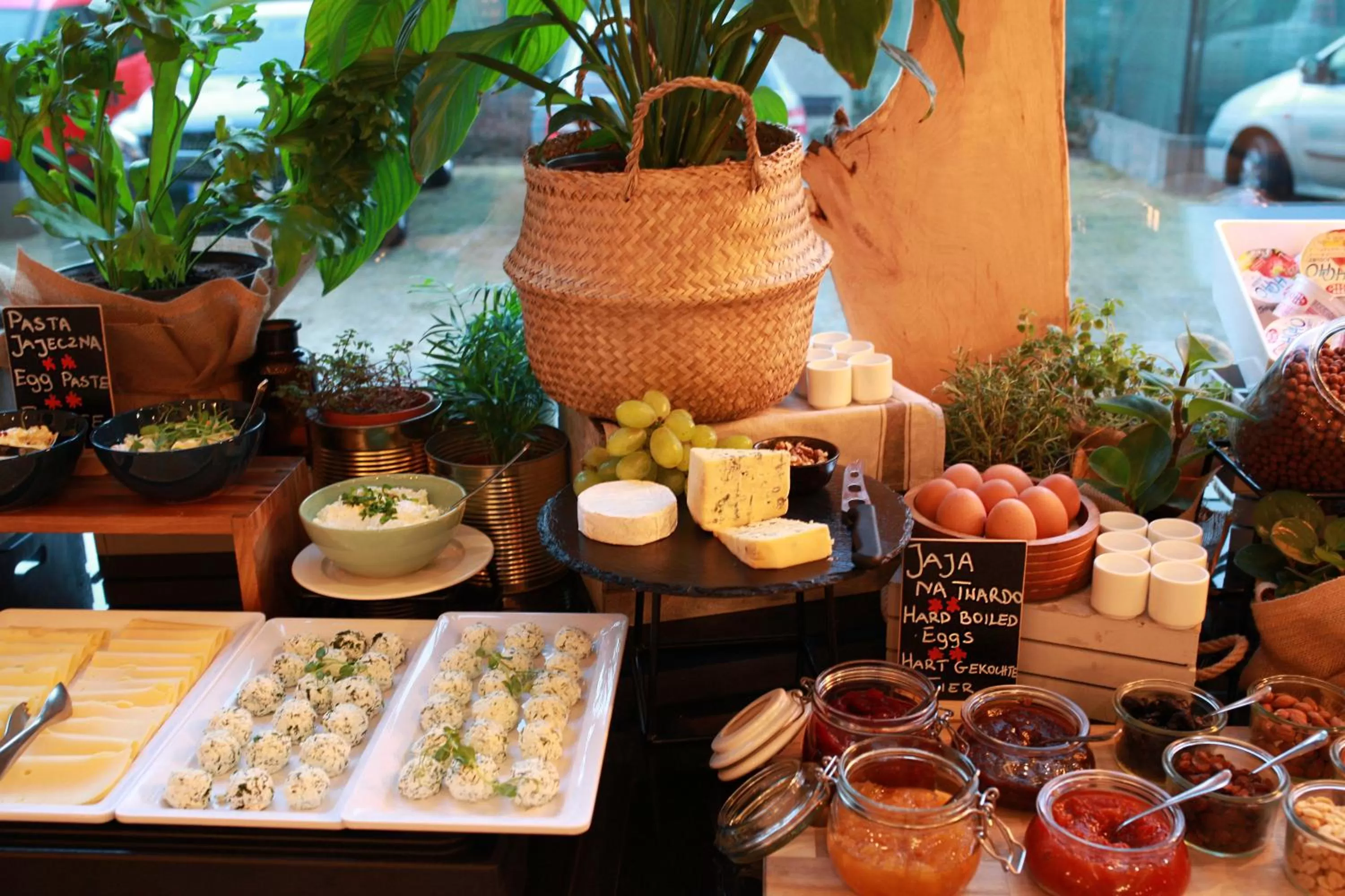 Food and drinks in Invite