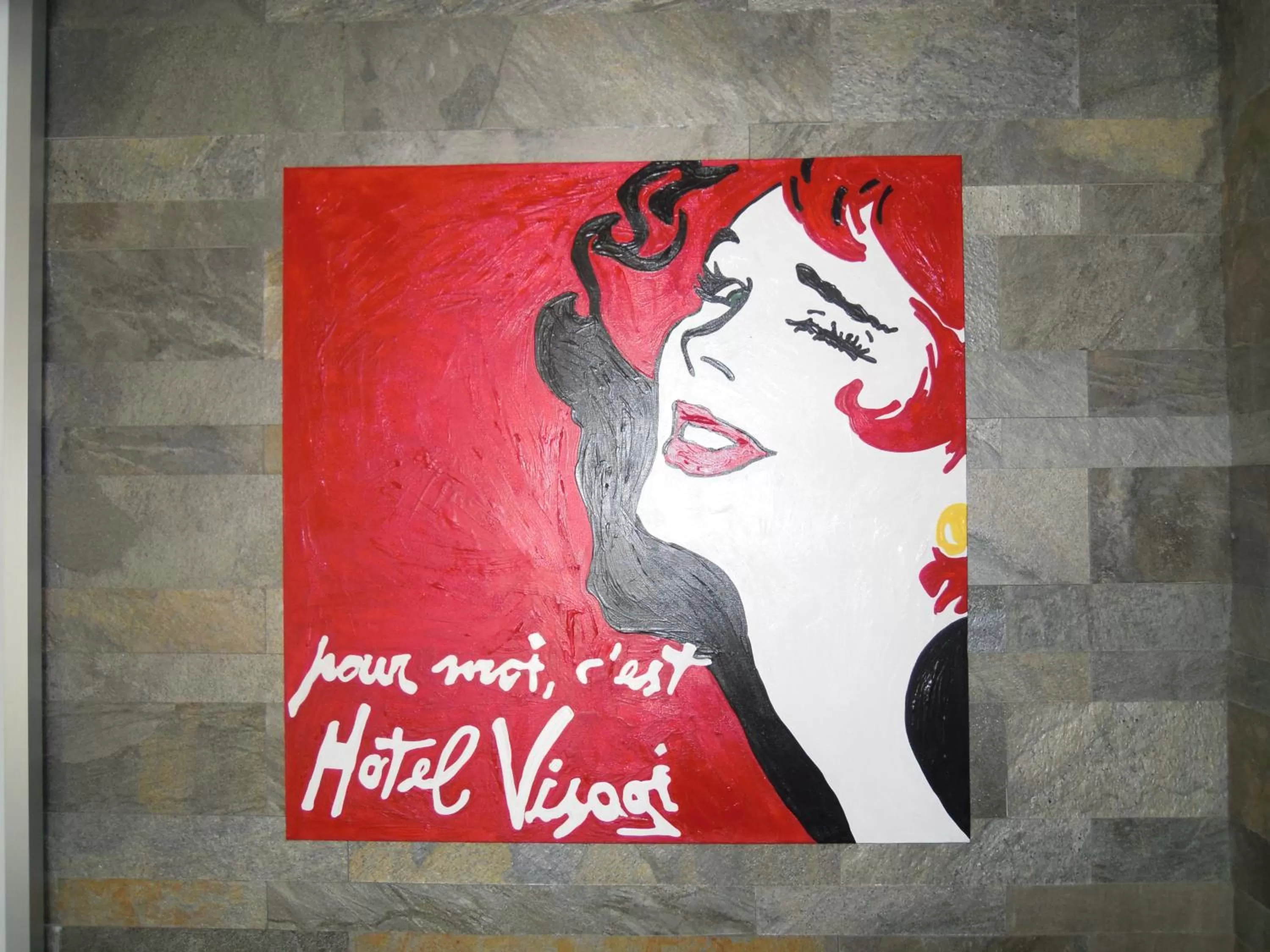 Decorative detail in Hotel Visagi