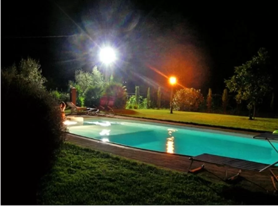Swimming pool in B&B Il Casolare Di Bonci