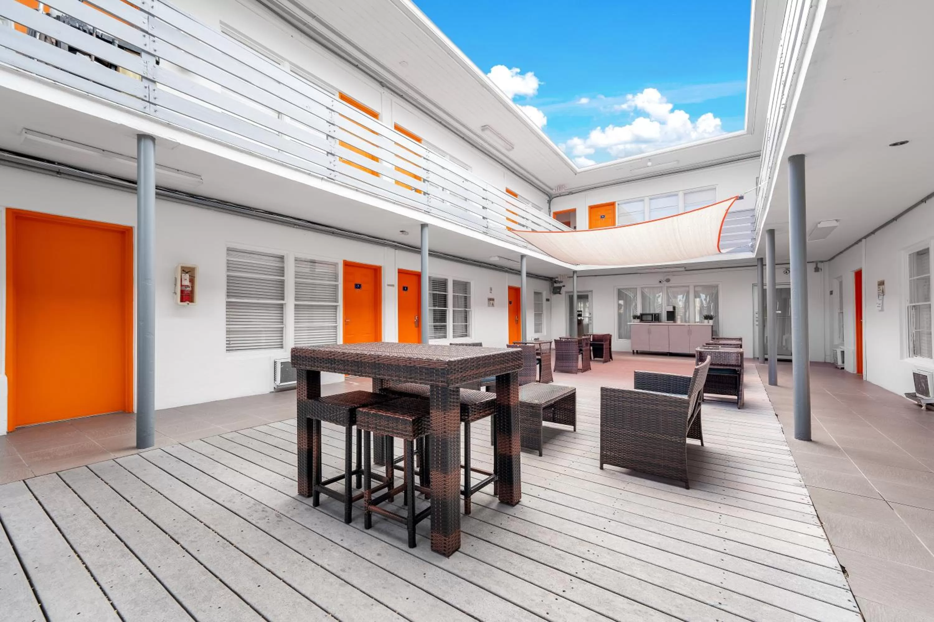 Patio in Travelodge by Wyndham Miami Biscayne Bay