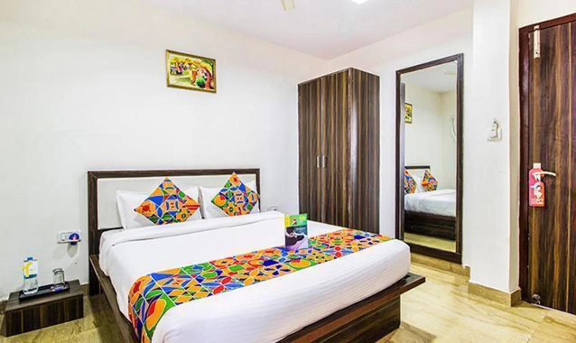 Bed in FabHotel Airport Residency