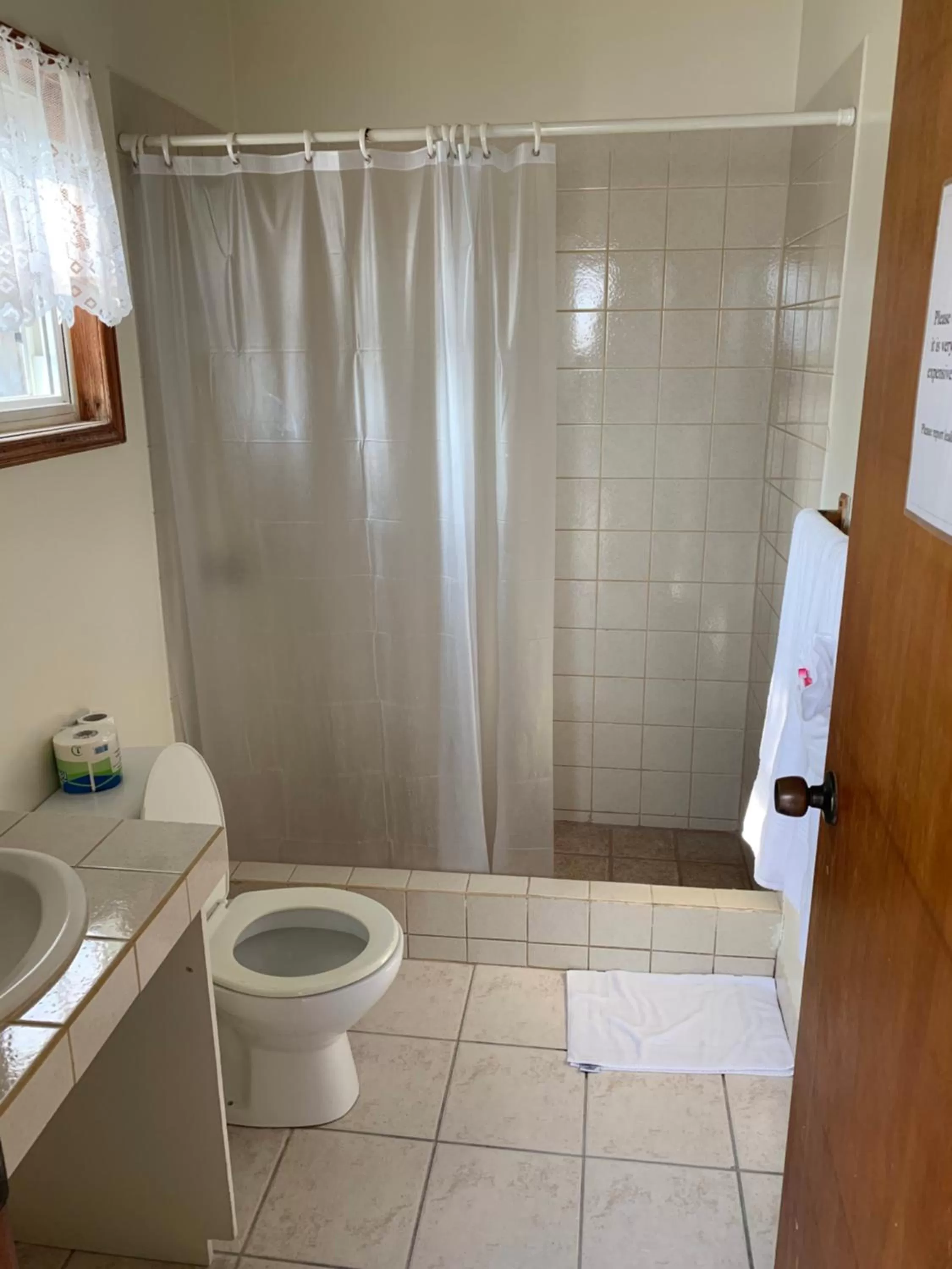 Blue Wave Guest House