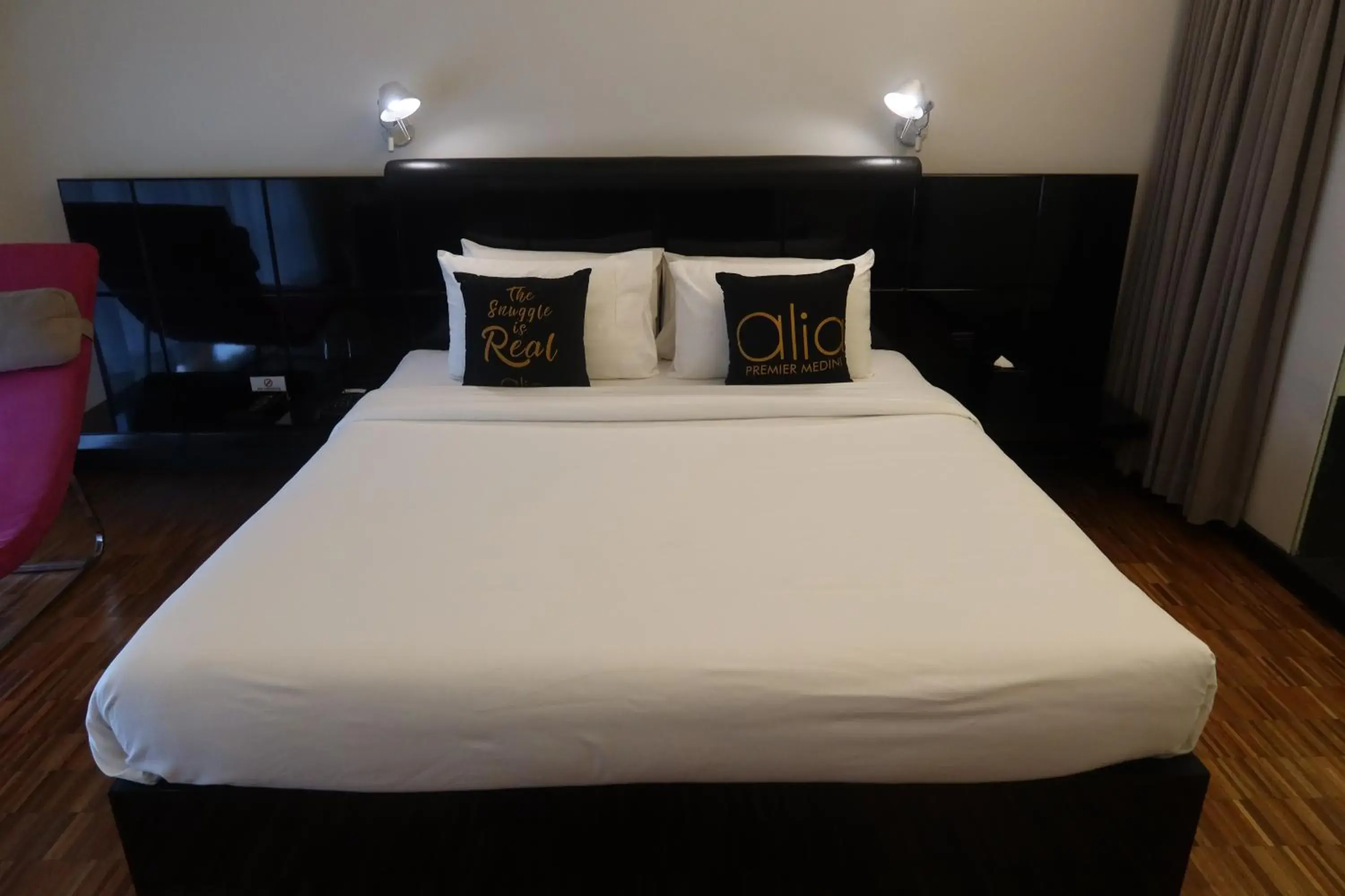 Bed in Alia Premier KLCC