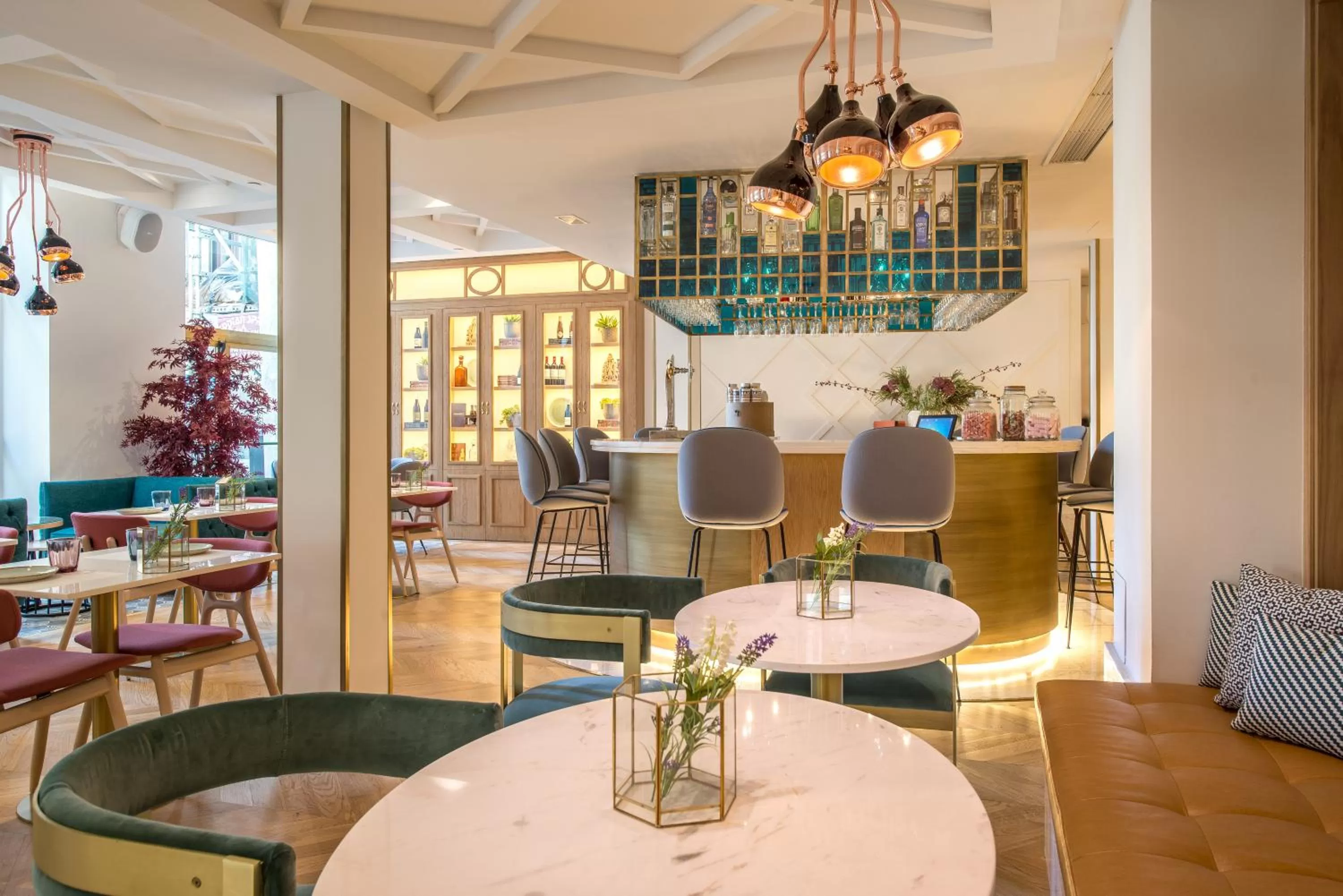 Restaurant/places to eat in Vincci Centrum