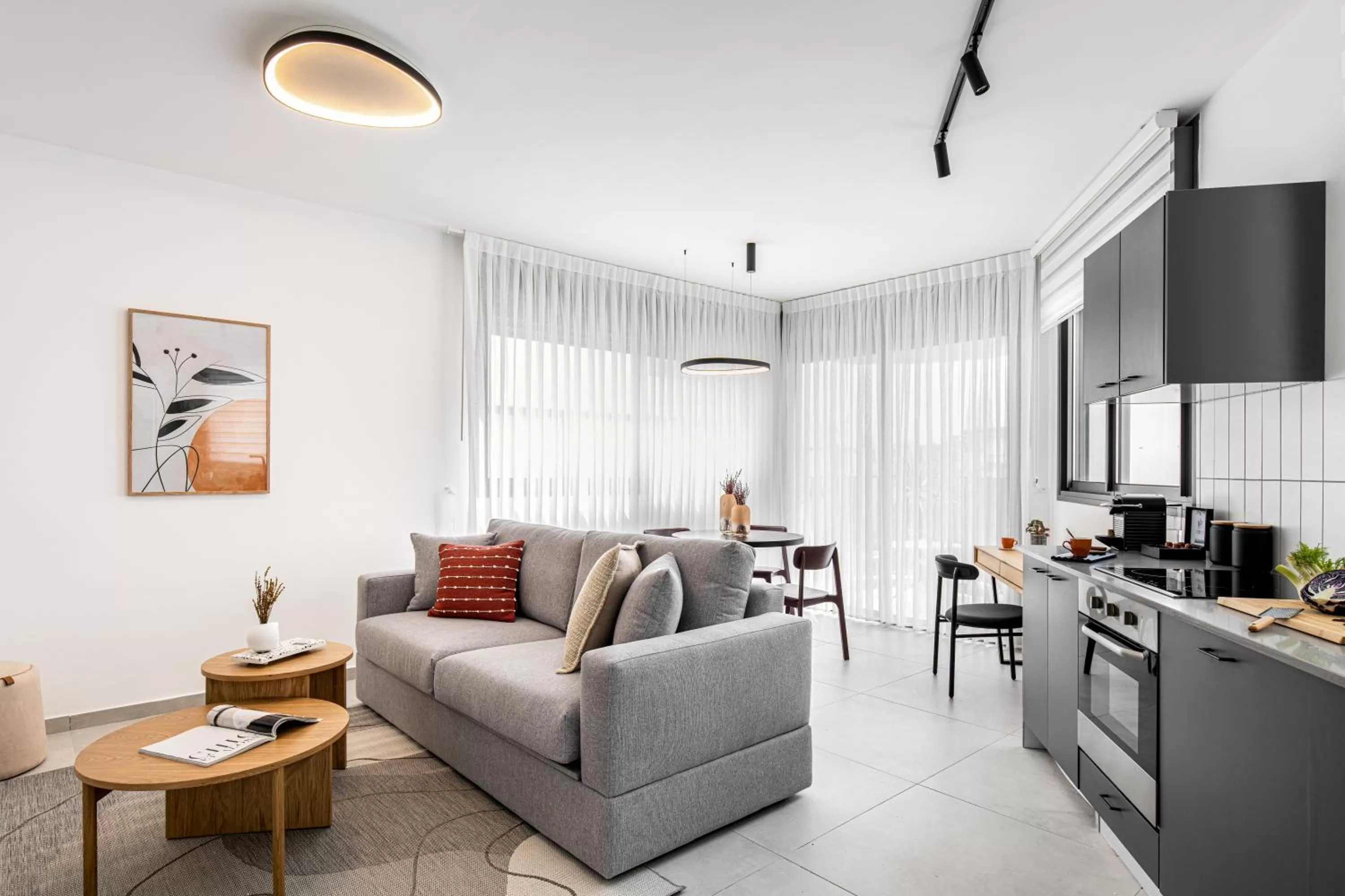 kitchen in Mate GEORGE - By HOMY