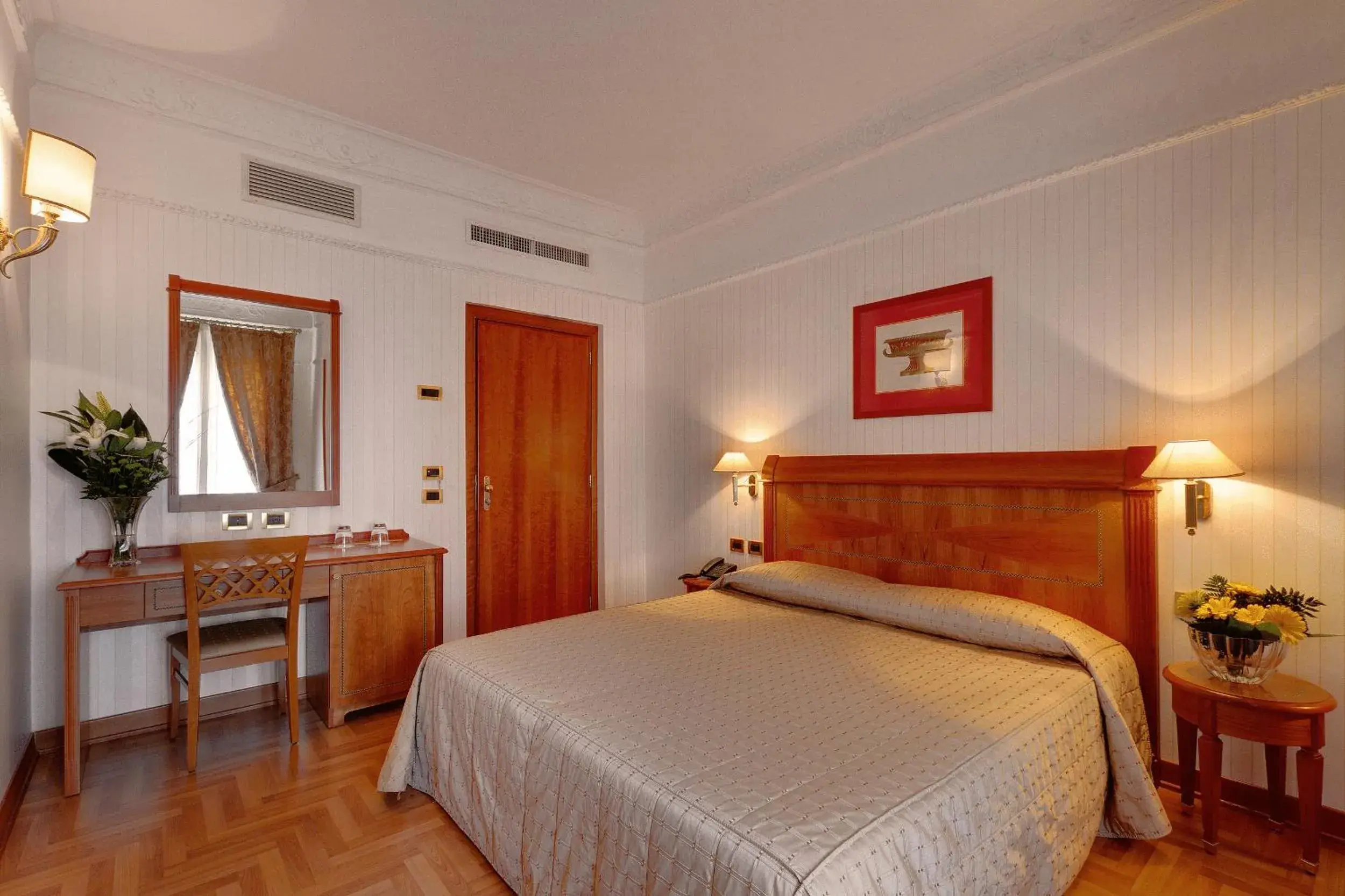 Bedroom, Bed in Residenza RomaCentro