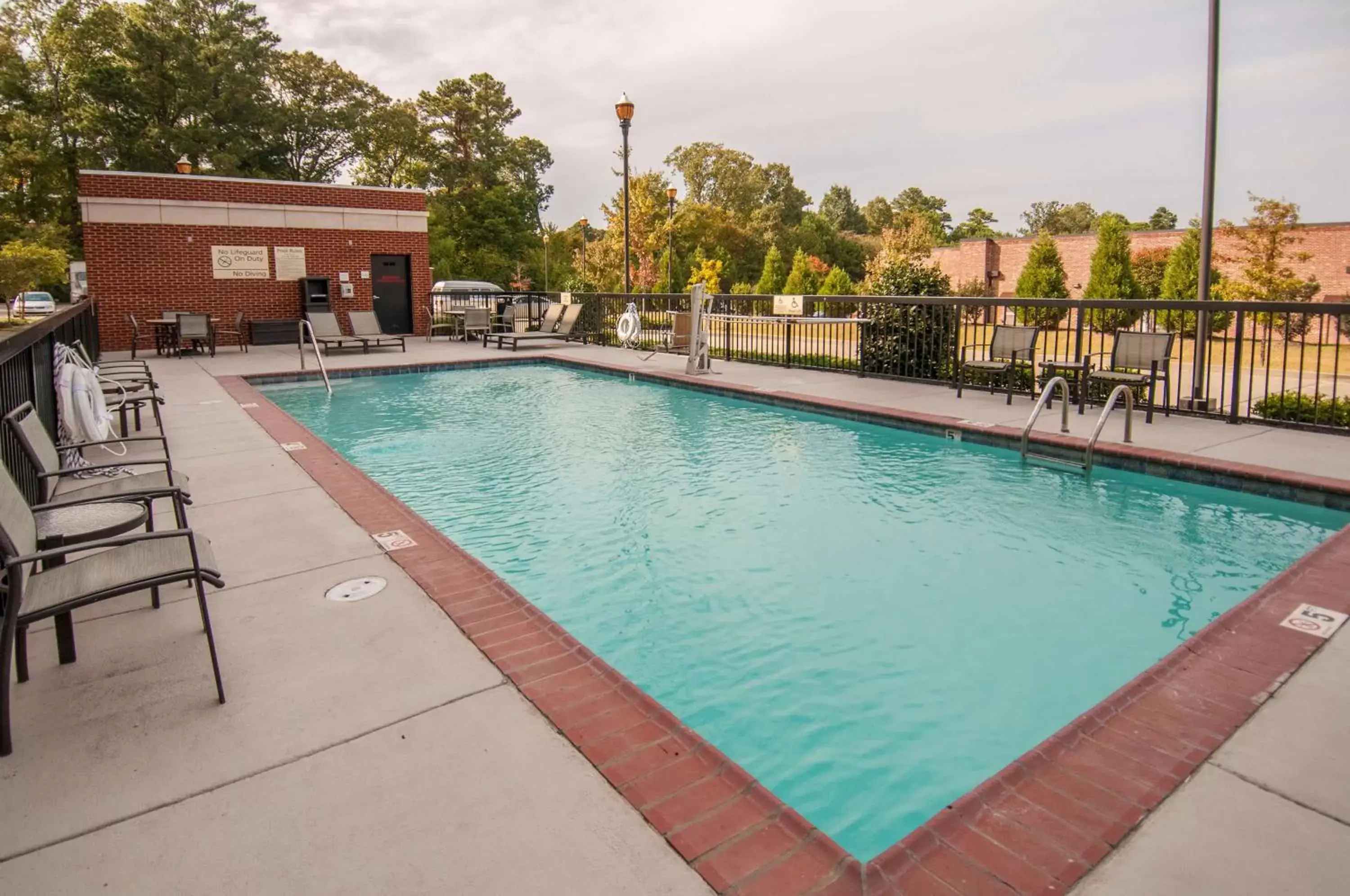 Pool view, Swimming Pool in Hampton Inn Hernando, MS