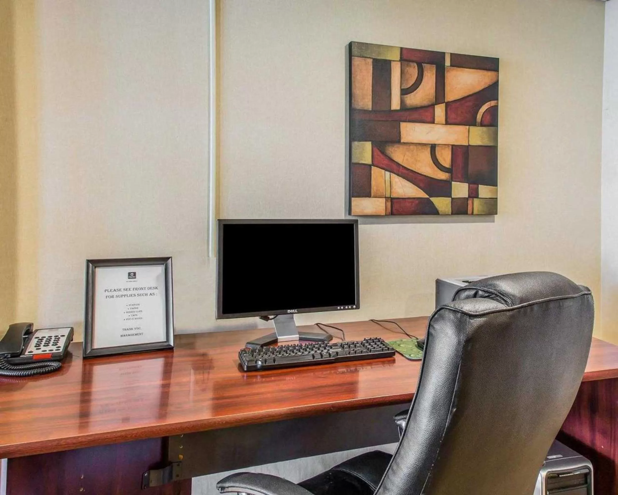 Business facilities in Rodeway Inn & Suites East Windsor