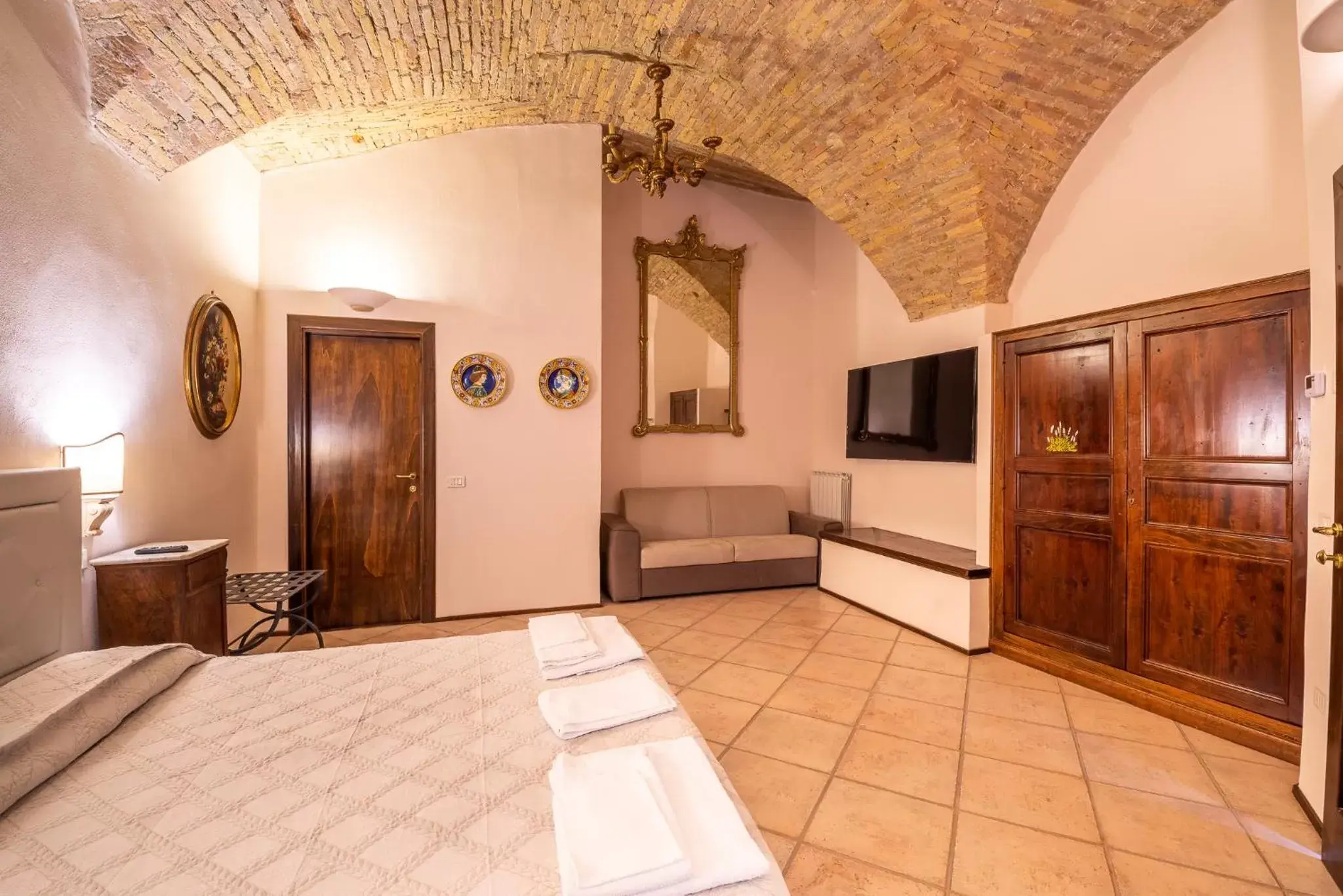 Bedroom in HOTEL TREVI Palazzo Natalini