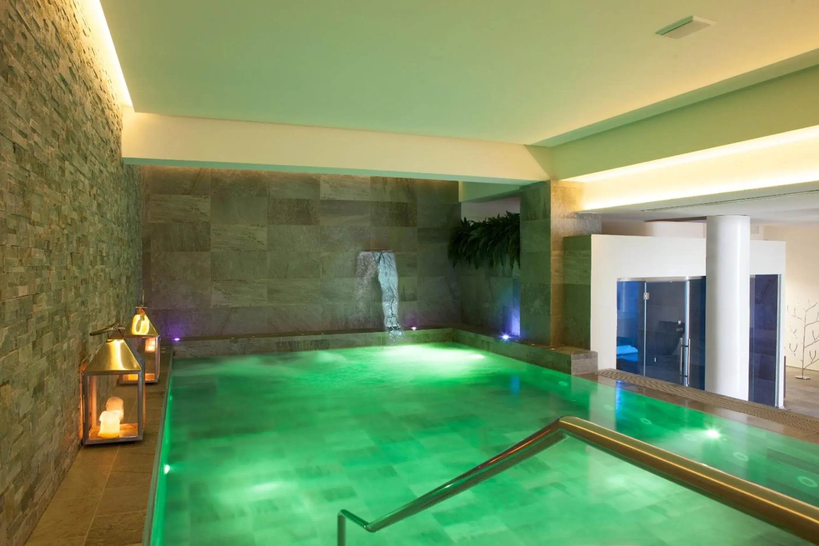 , Swimming Pool in Hotel Mamiani & Kì-Spa Urbino