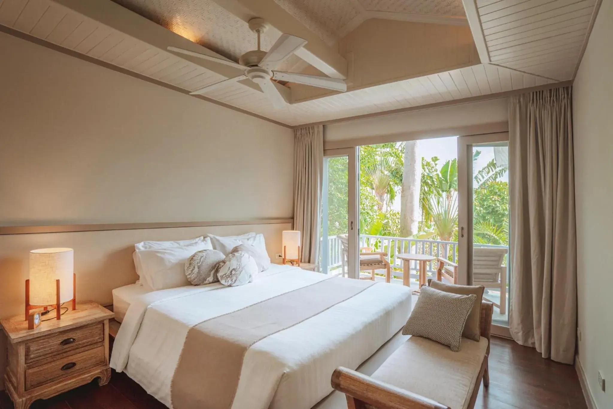 Bedroom, Bed in Rocky's Boutique Resort - Veranda Collection Samui - SHA Extra Plus