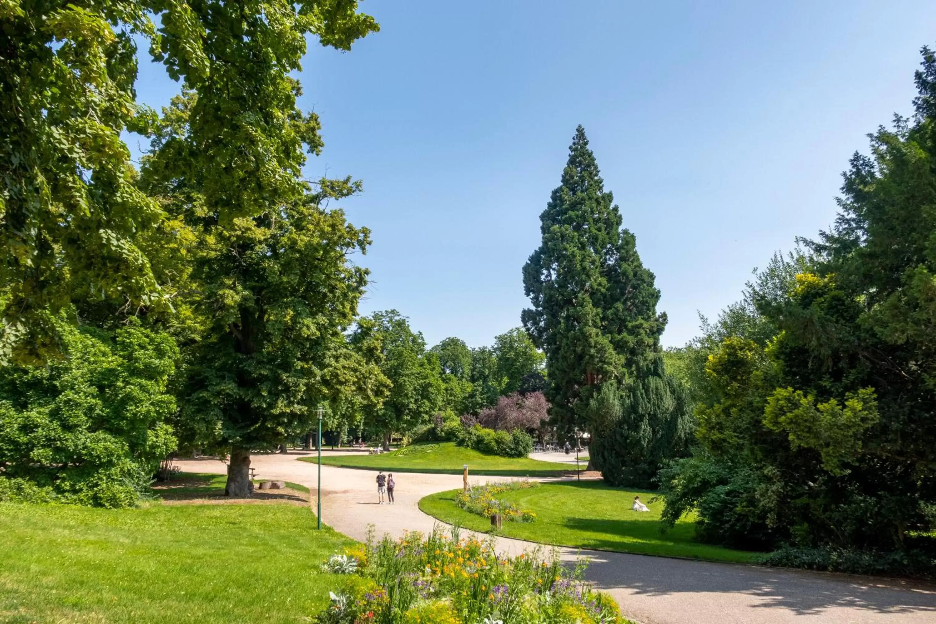 Off site, Garden in The Originals Residence, Kosy Nancy Coeur de Ville