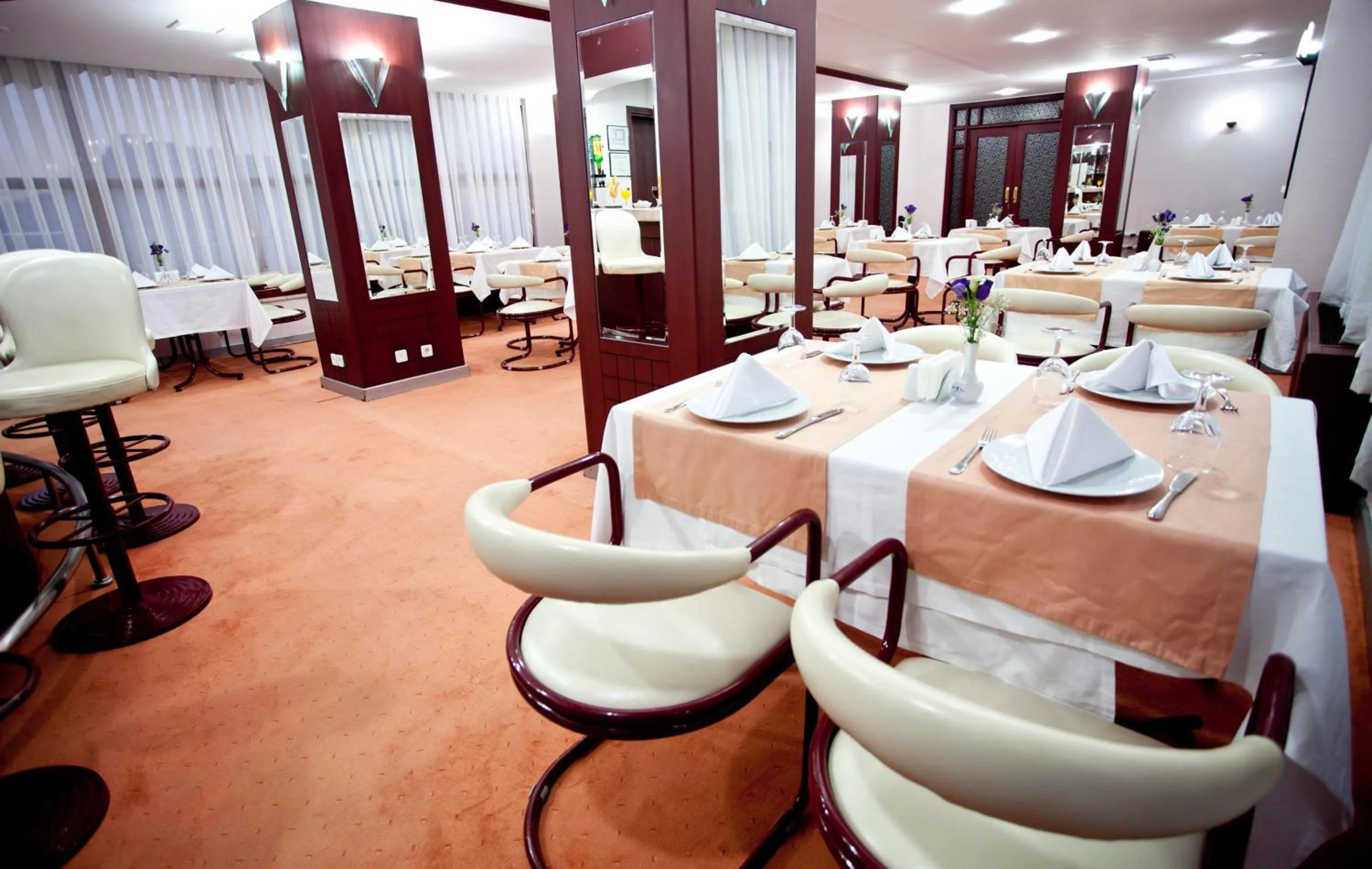 Food in Sergah Hotel