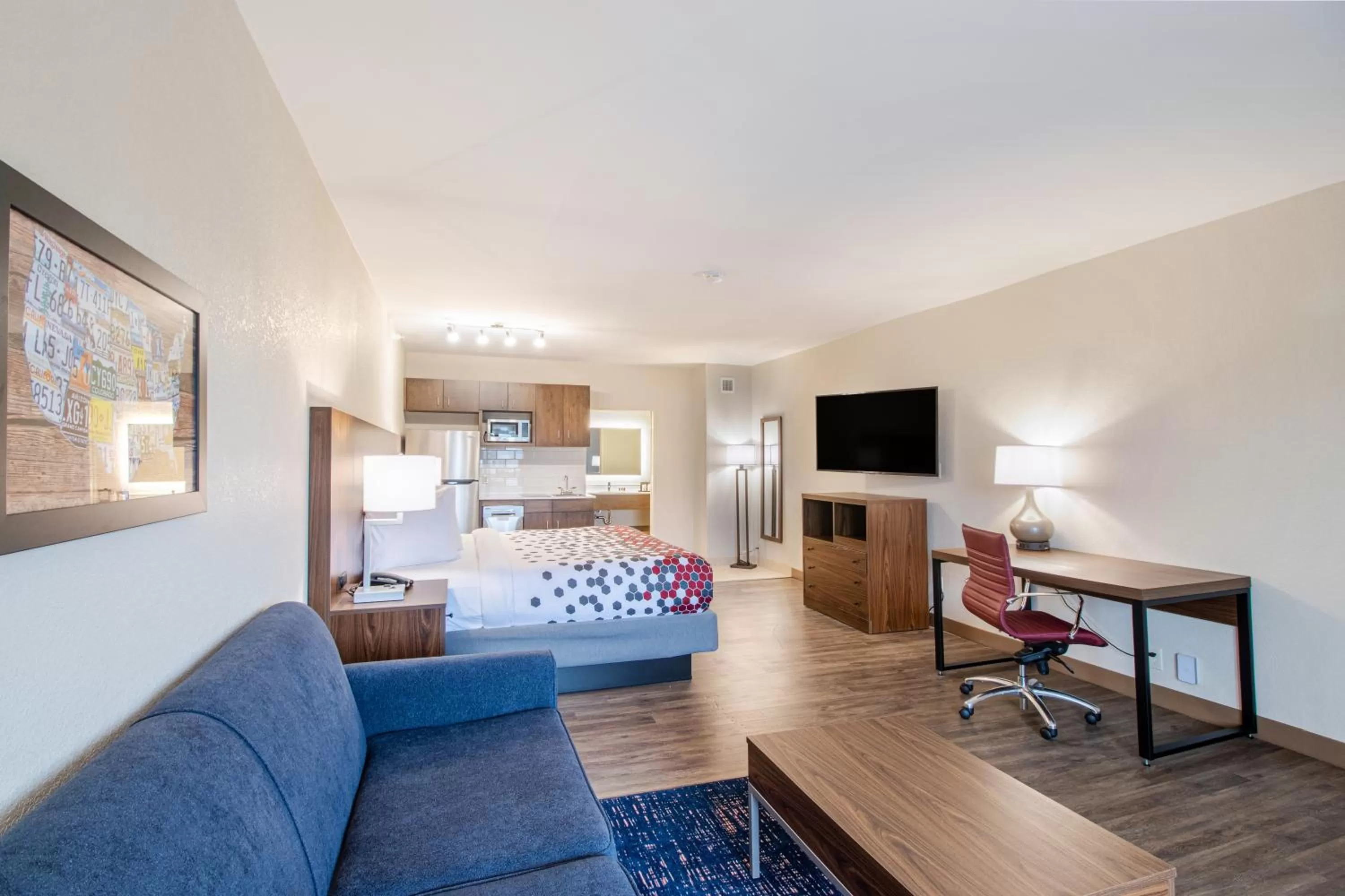 TV and multimedia, Bed in Econo Lodge Inn & Suites Foley-North Gulf Shores