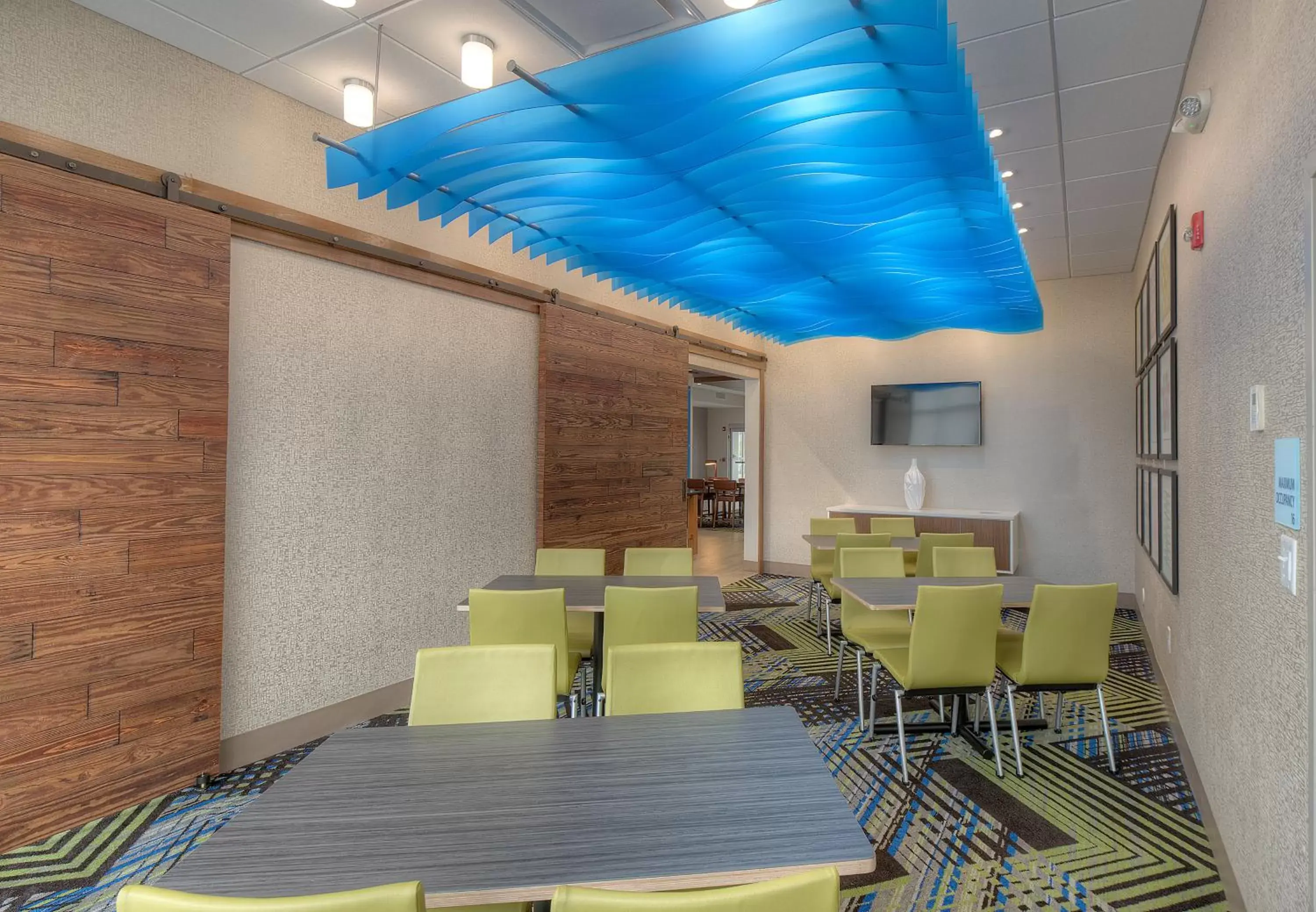 Meeting/conference room in Holiday Inn Express & Suites - Fort Mill, an IHG Hotel