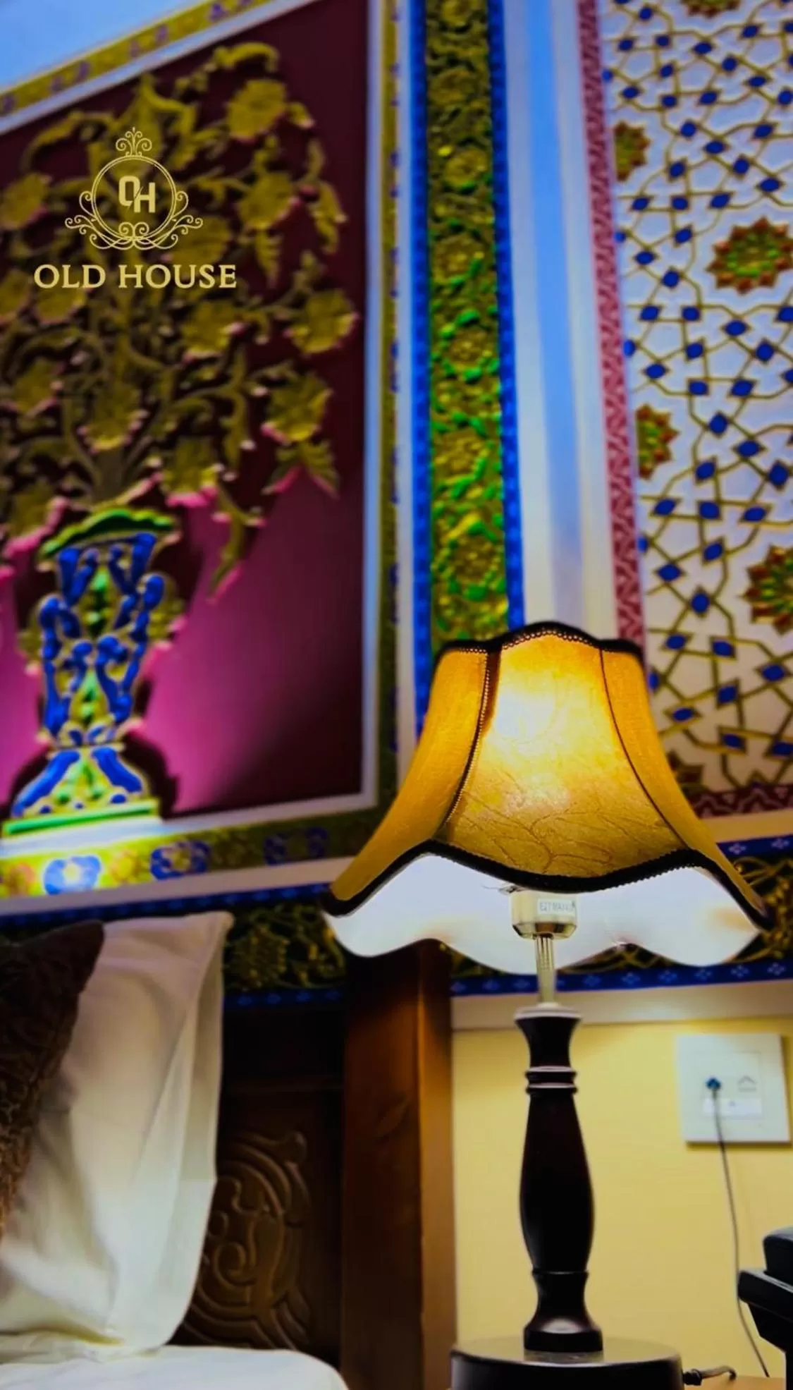 Bed in Old House Hotel