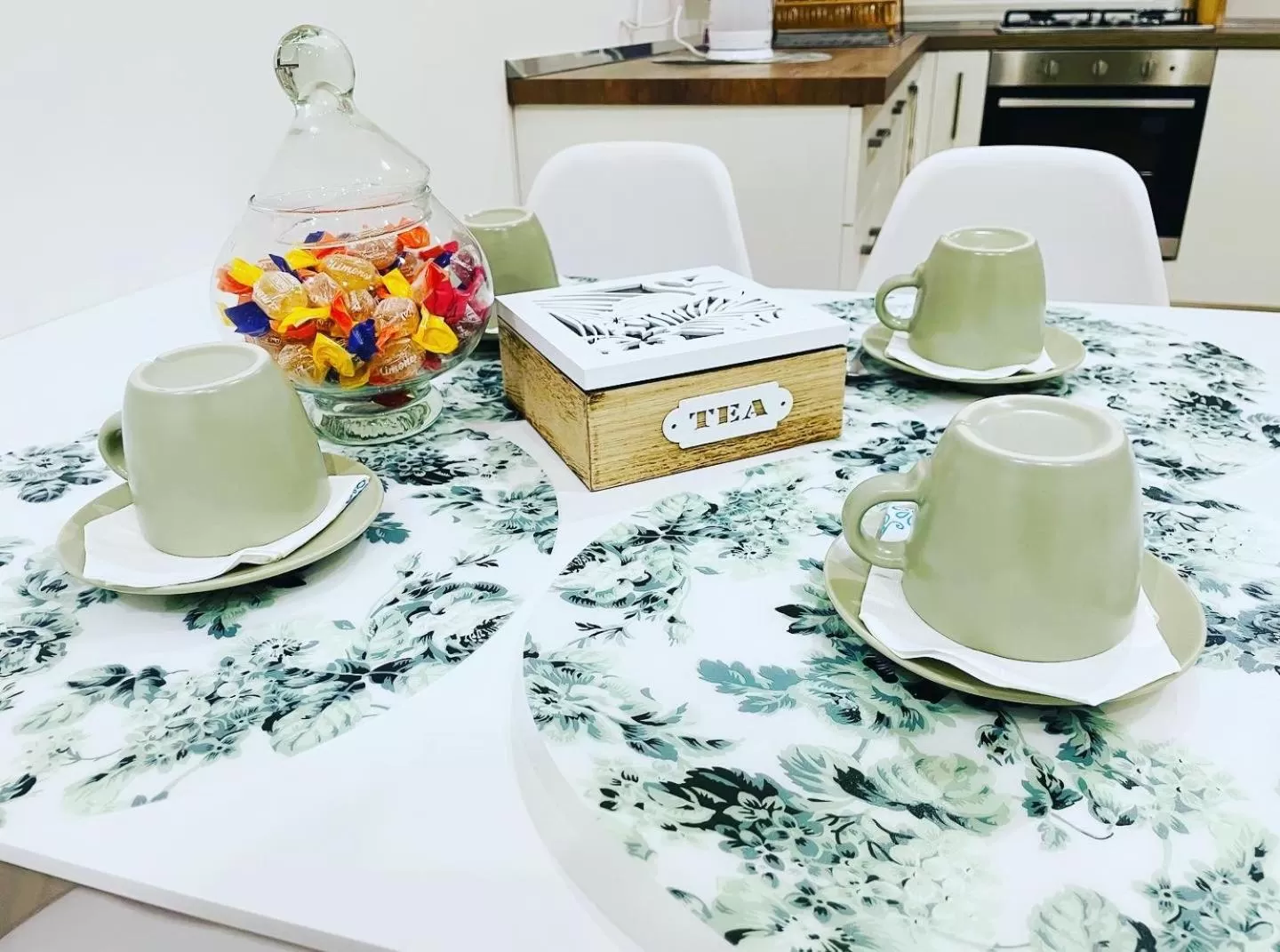 Restaurant/places to eat in La Titina Home