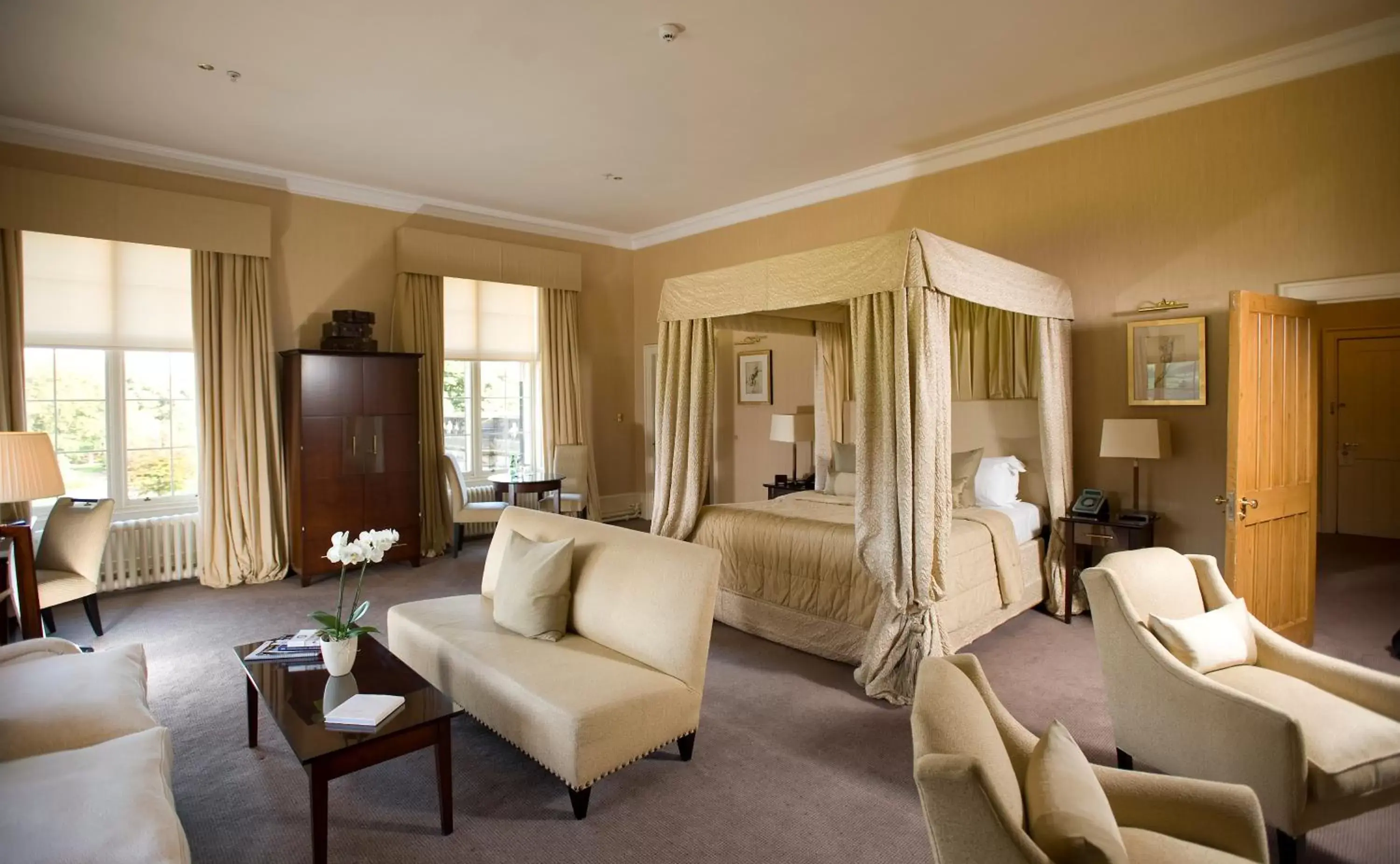 Bedroom, Seating Area in Mar Hall Golf & Spa Resort