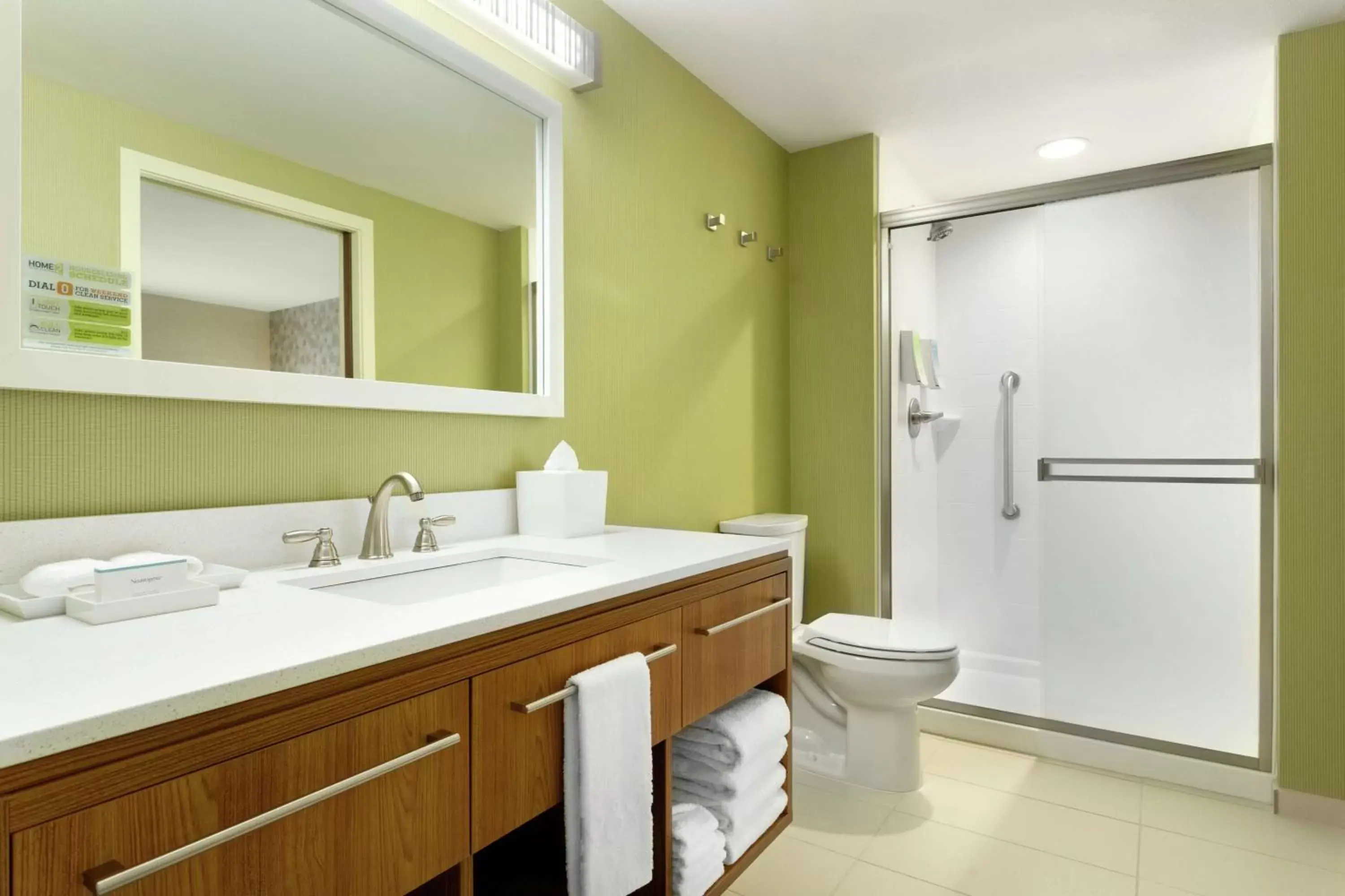 Bathroom in Home2 Suites By Hilton Richland