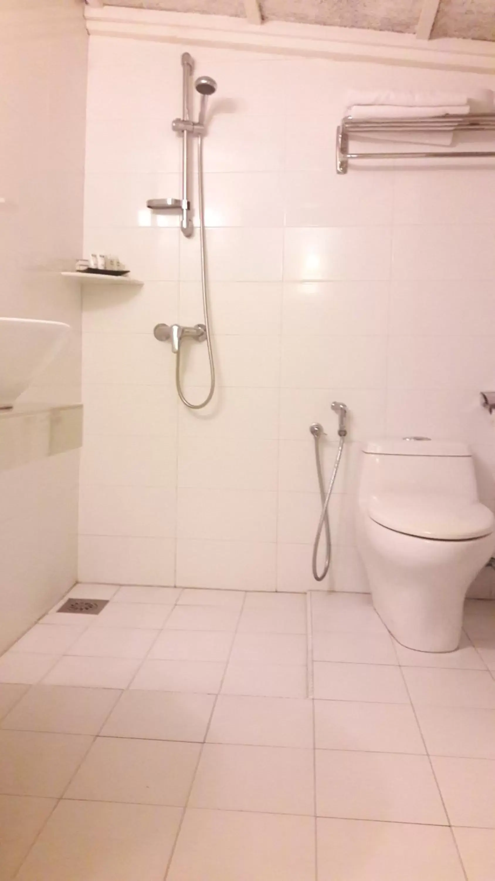 Bathroom in Cheng Ho Hotel