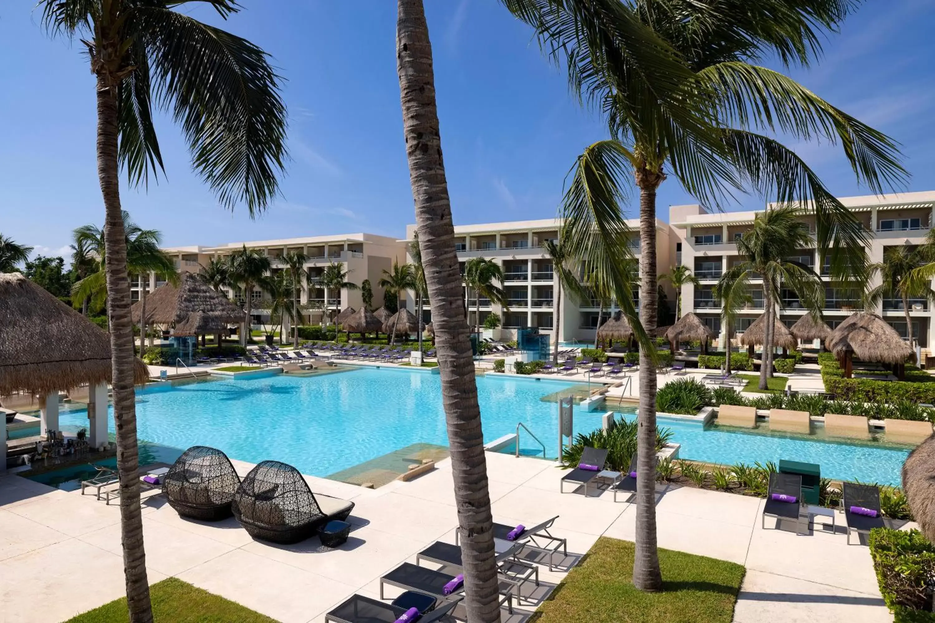 Pool view, Swimming Pool in Paradisus La Perla - Adults Only All Inclusive